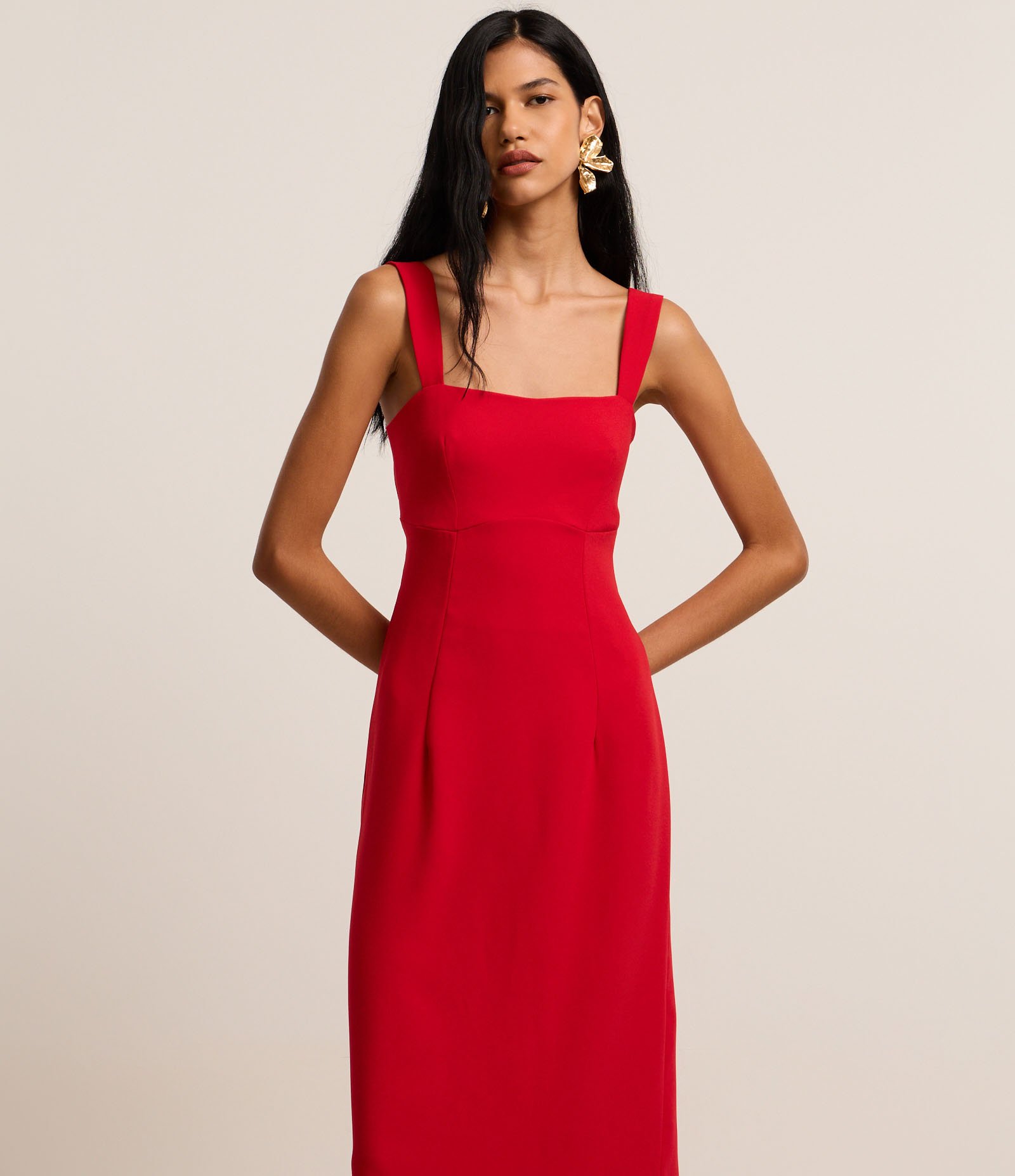 Vestido Tubinho Midi Acetinado com Recortes e Fenda Rosa 2