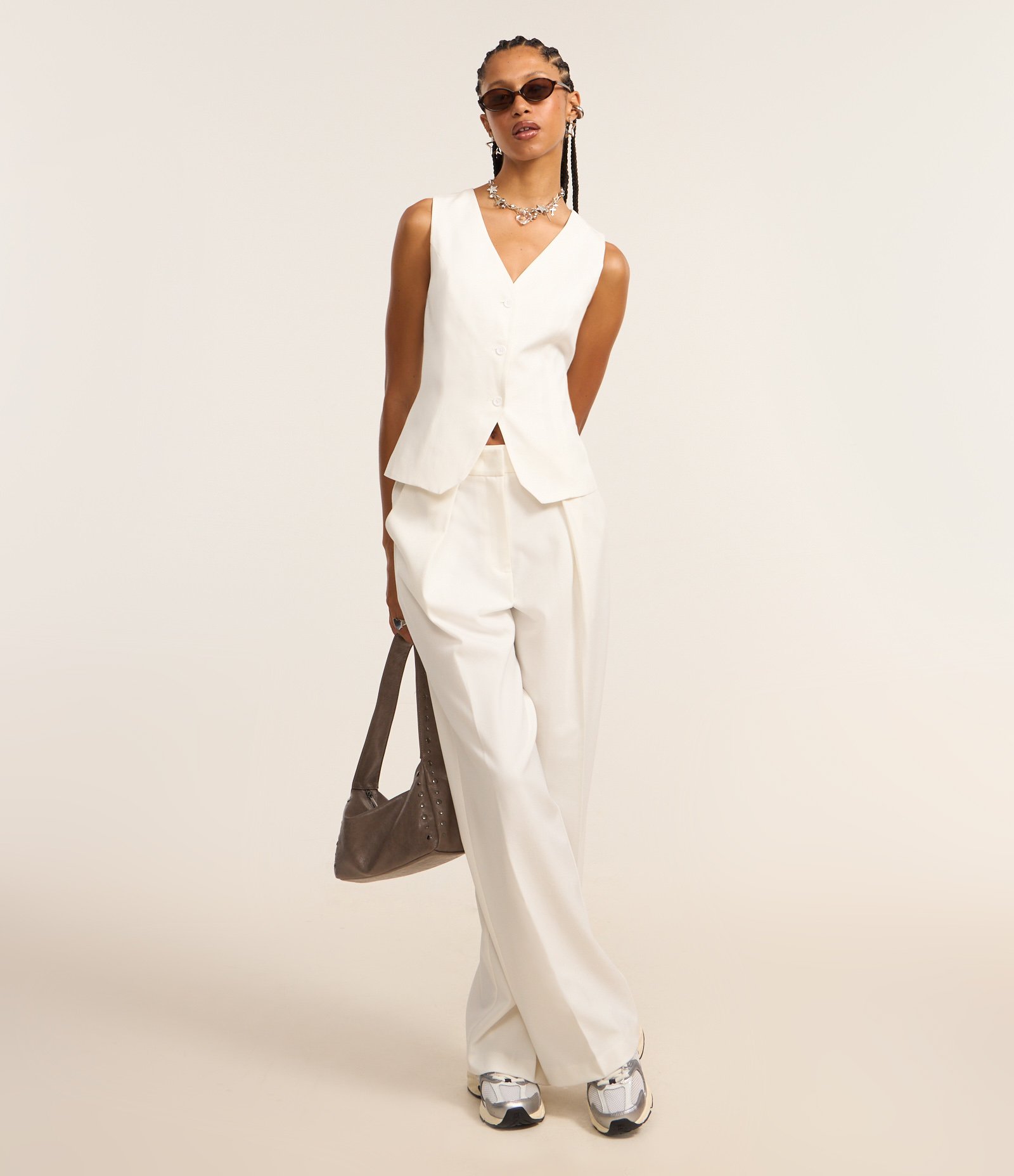 Colete em Alfaiataria com Costas Abertas Branco 2