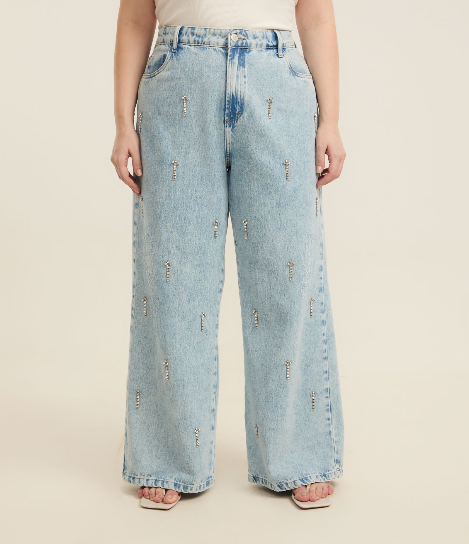 Calça Wide Leg em Jeans com Aplicação de Strass Curve & Plus Size Azul 2