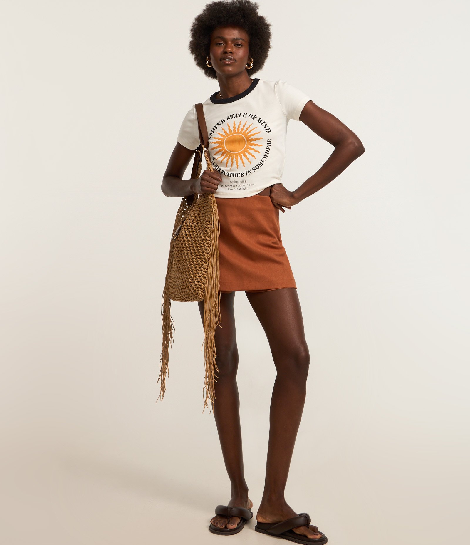 Blusa Baby Look em Algodão com Gola Contrastante e Estampa State Of Mind Branco 2