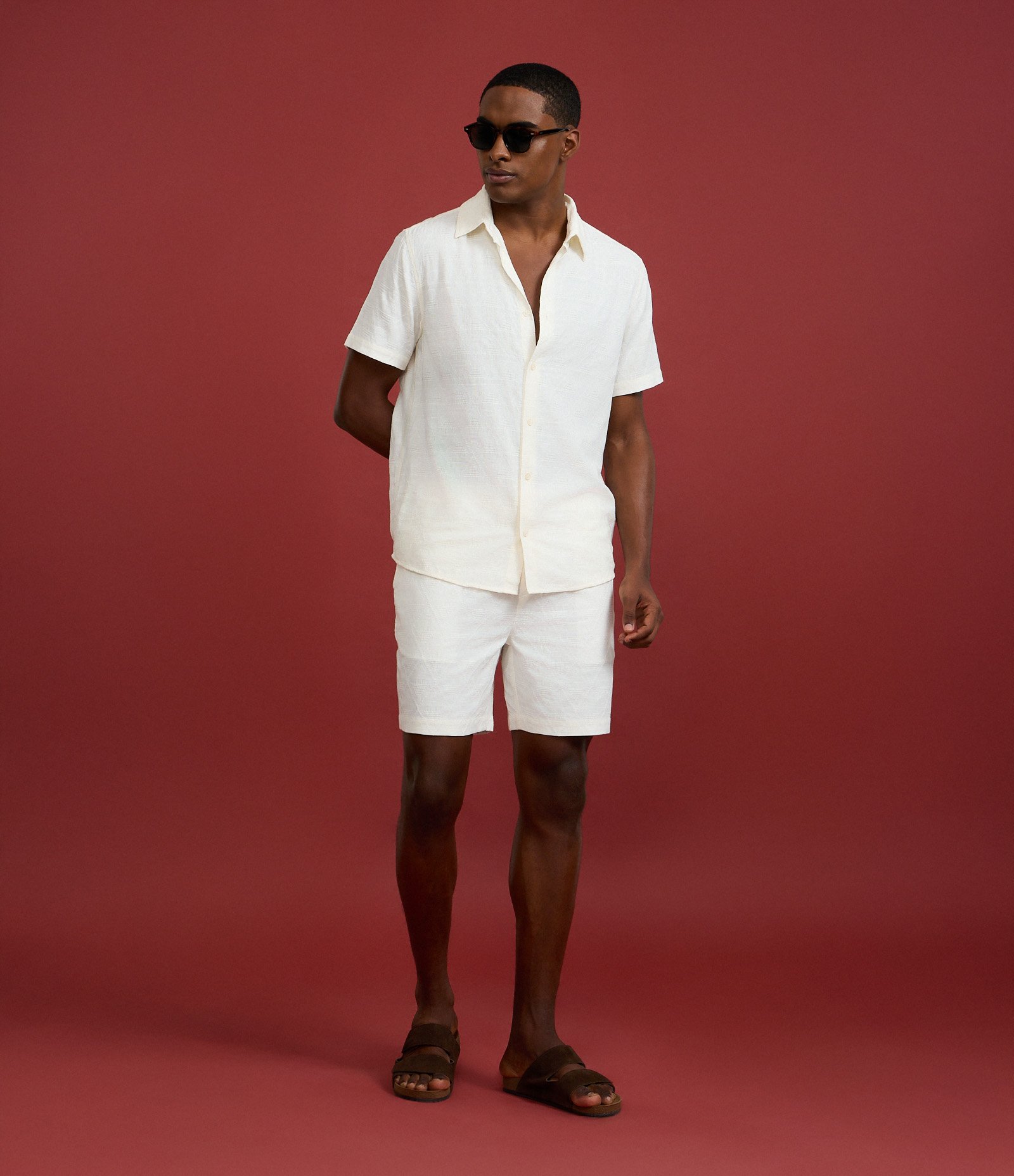 Camisa Regular em Viscose com Textura de Losangos Off White 5