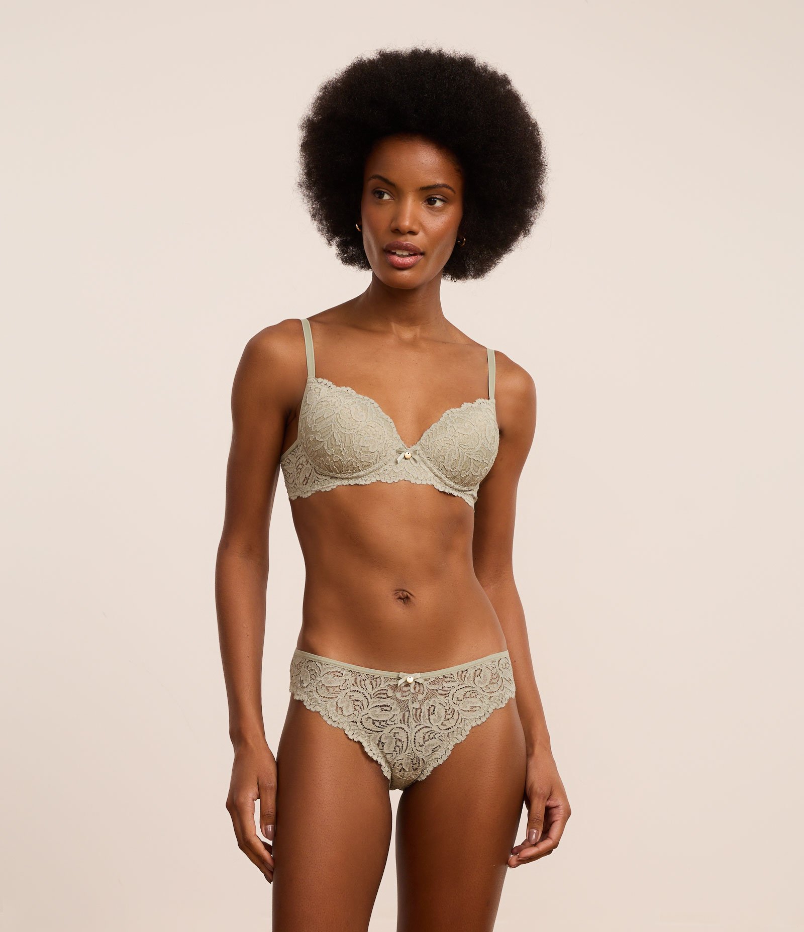 Sutiã Base em Renda Rústica com Bojo Oco Verde Acinzentado 2