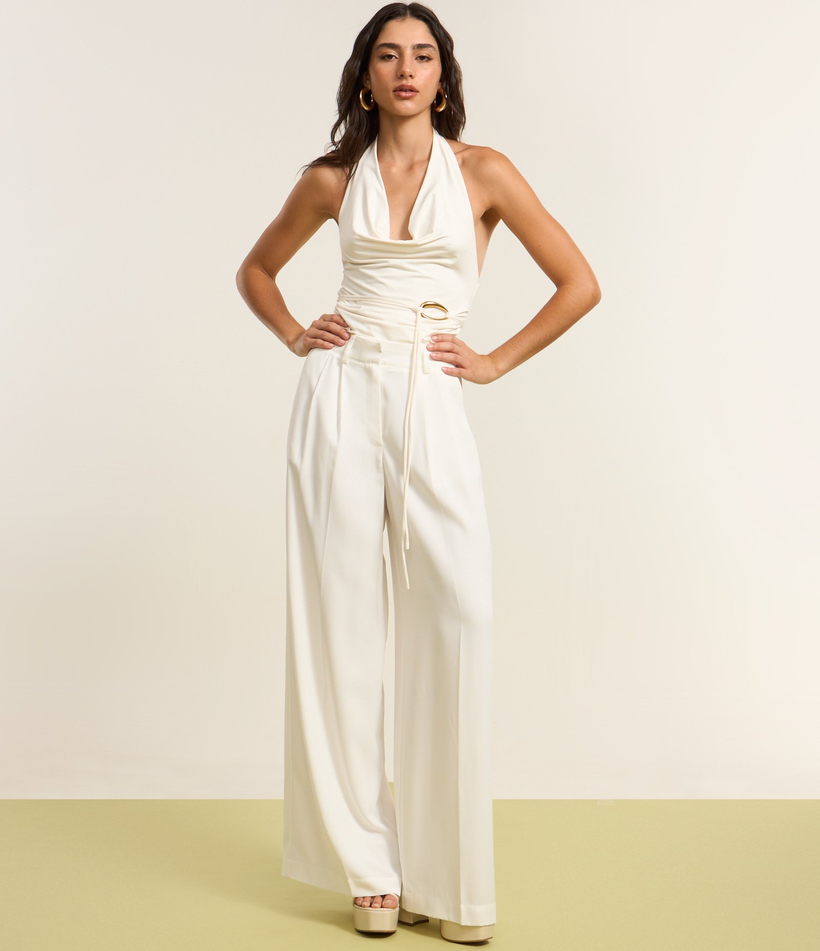 Calça Pantalona Alfaiatada com Pregas Frontais Branco 5