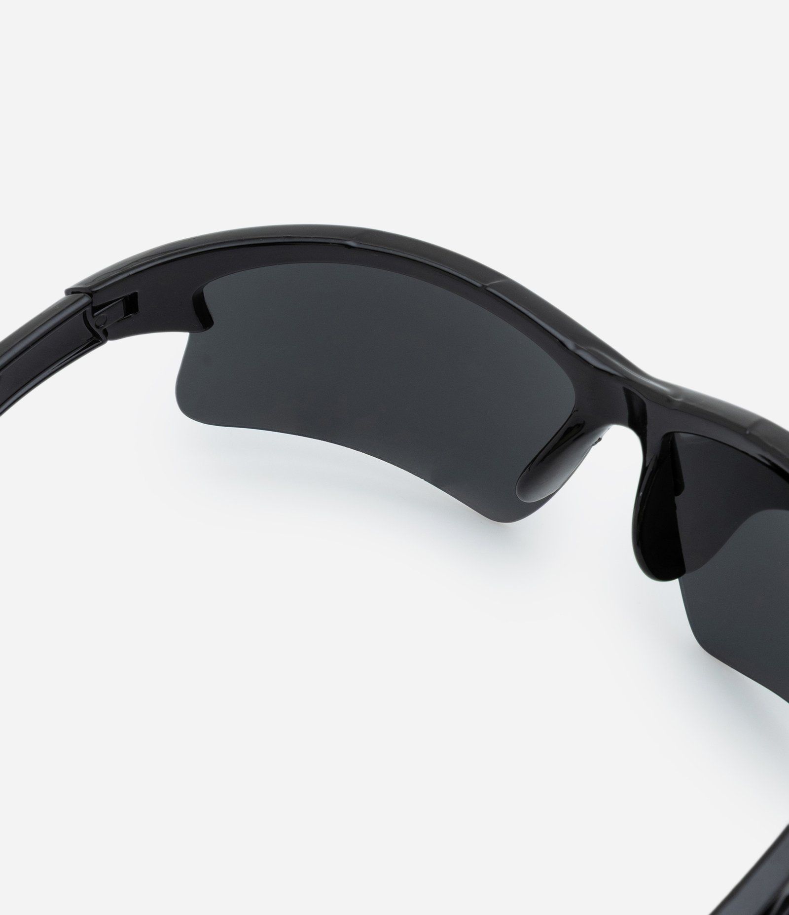 Óculos de Sol Esportivo Curvado com Lente Espelhada Preto 3