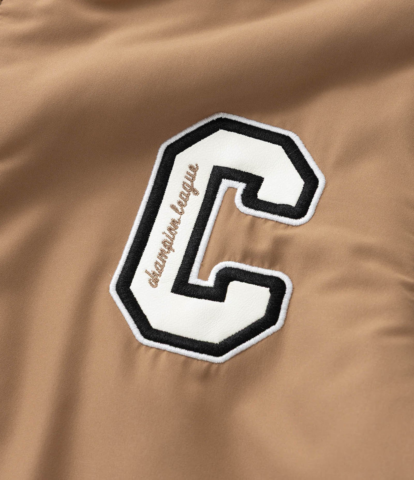 Jaqueta Infantil Bomber com Patchs de Baseball - Tam 5 a 14 anos Marrom 6