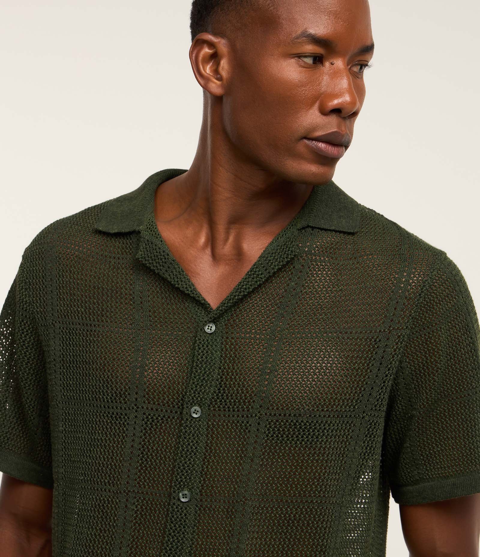 Camisa Regular com Efeito Crochê e Textura Quadriculada Verde 5