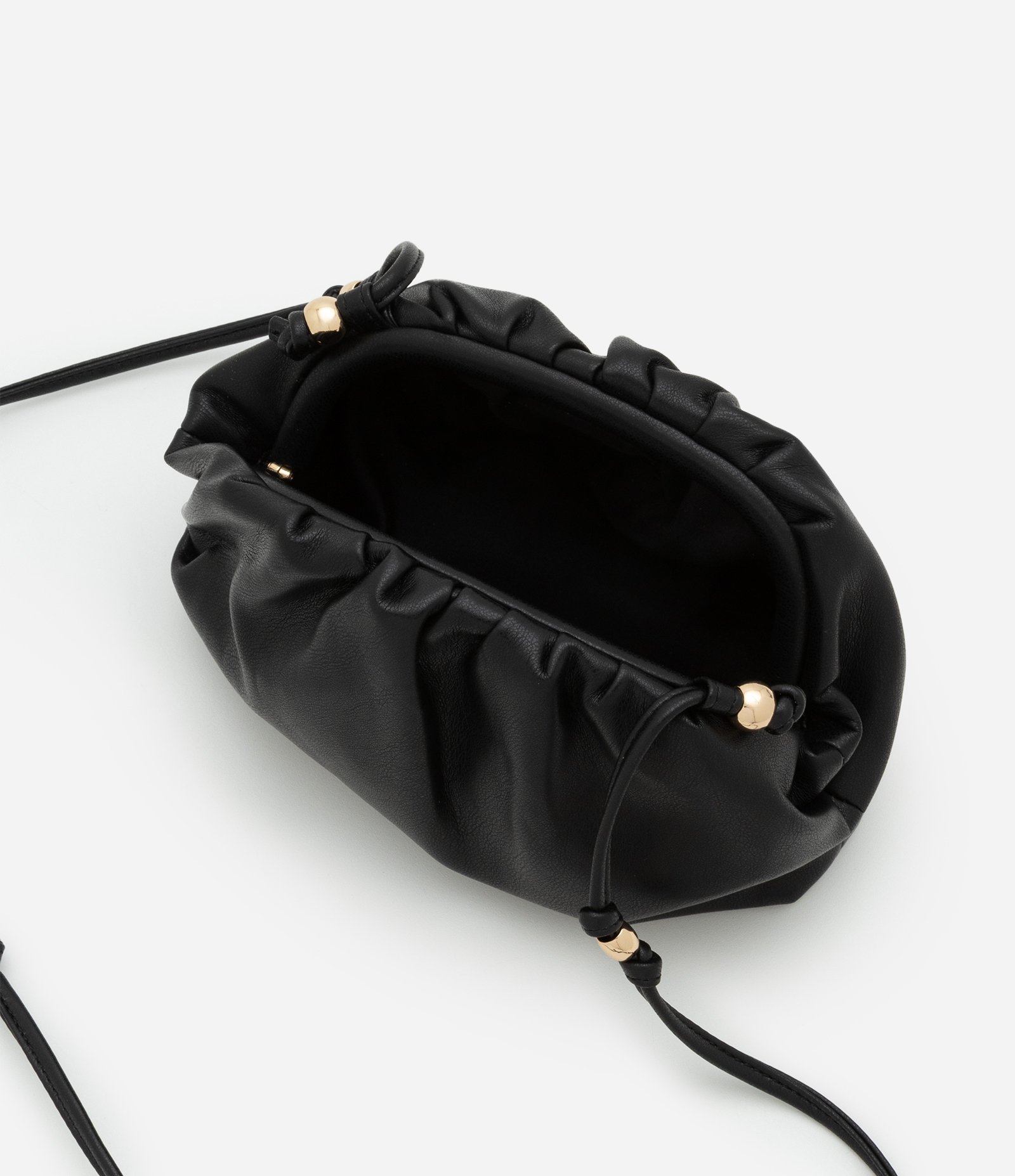 Bolsa Transversal Pequena com Detalhes em Metal e Alça de Cordão Boho Romântico Preto 5