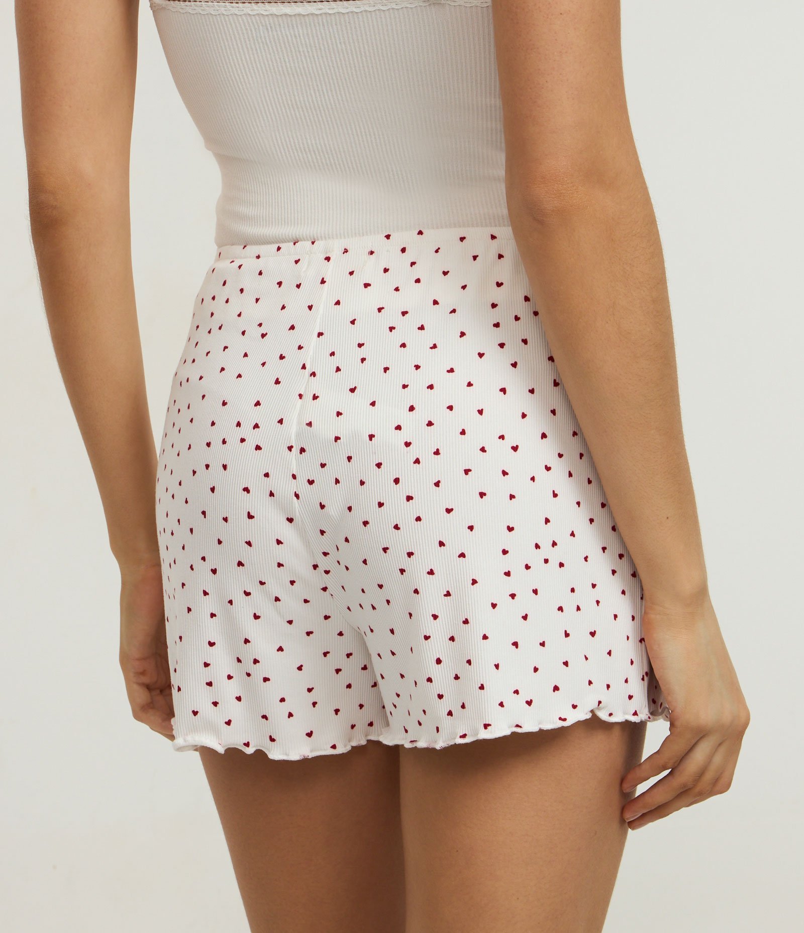 Short de Pijama em Ribana com Estampa de Mini Corações e Barra Frufru Off White 3