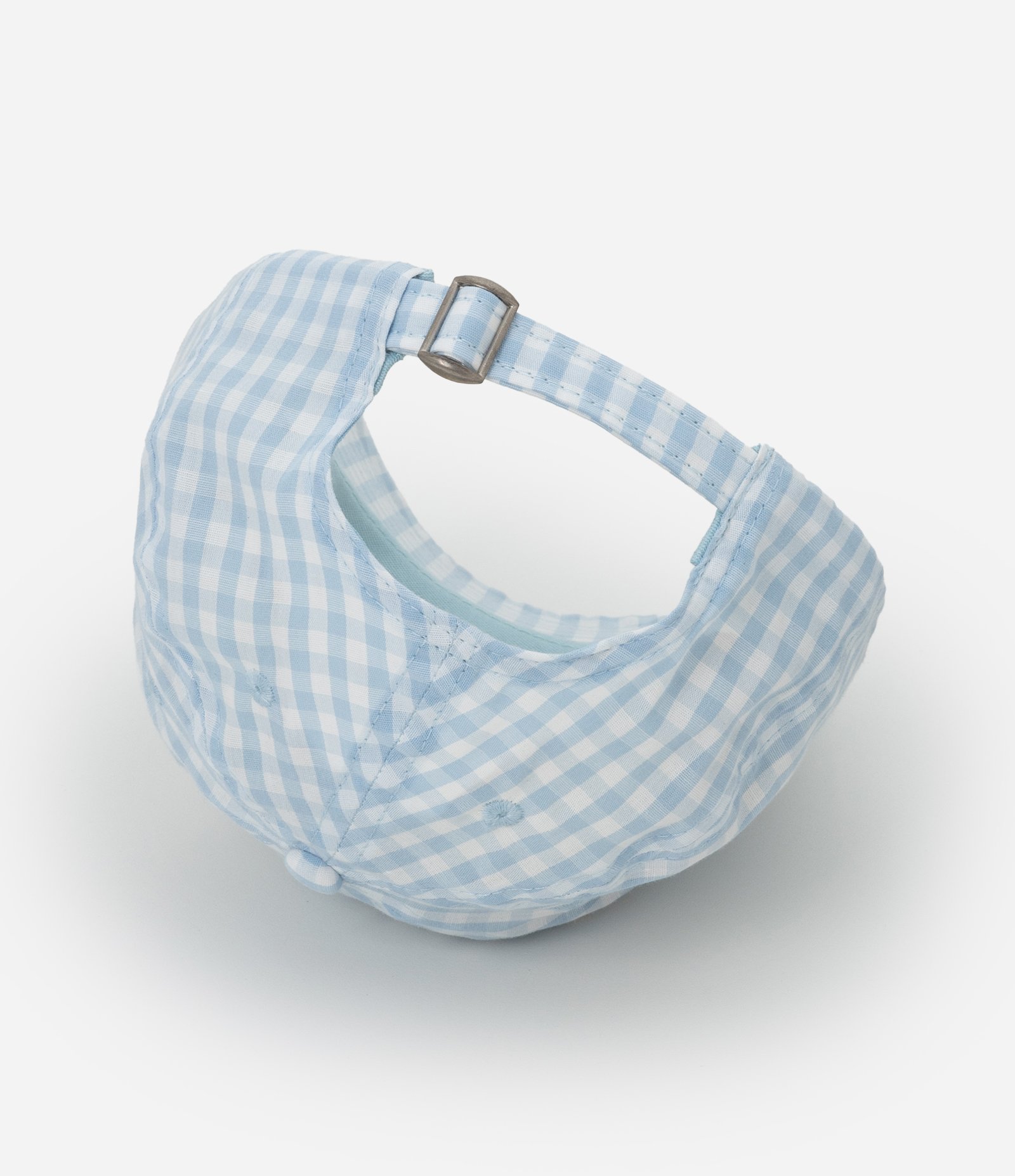 Boné Aba Curva em Flanela com Estampa Xadrez Vichy e Bordado Morango Azul 4