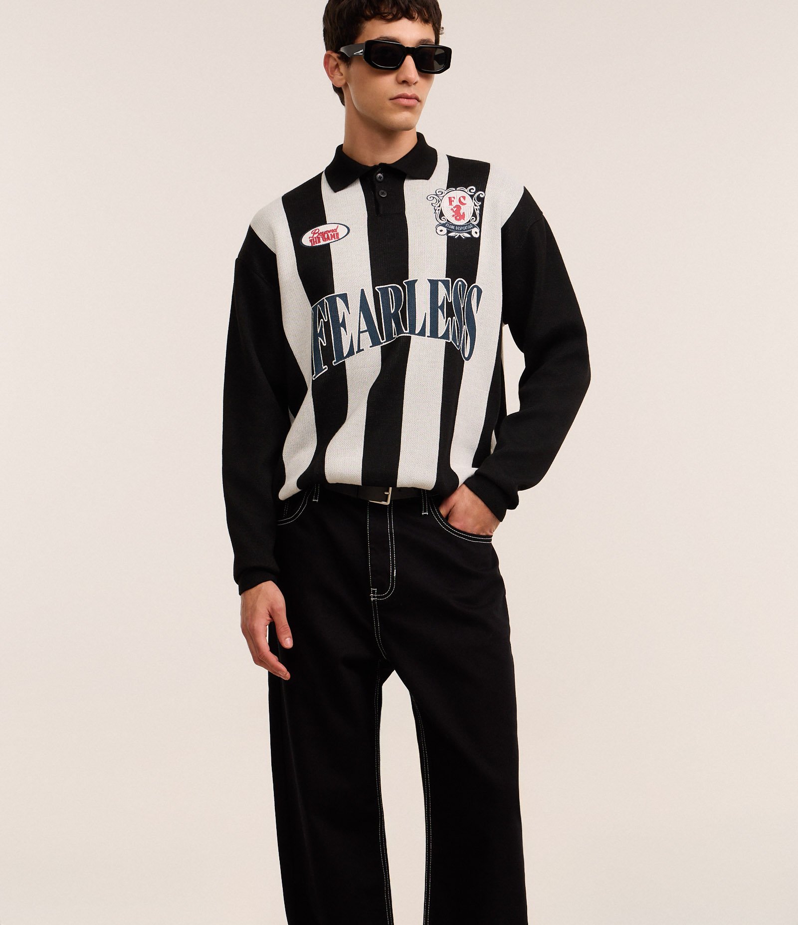 Calça Baggy em Sarja com Bolsos Preto 4