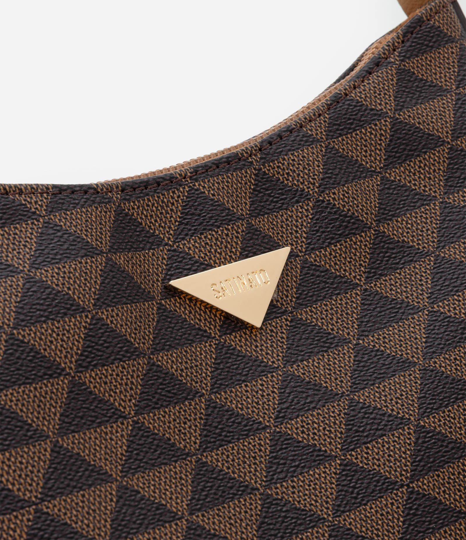 Bolsa Potsman Pequena com Estampa Triangular e Alça Estampada com Gorgorão Marrom 5