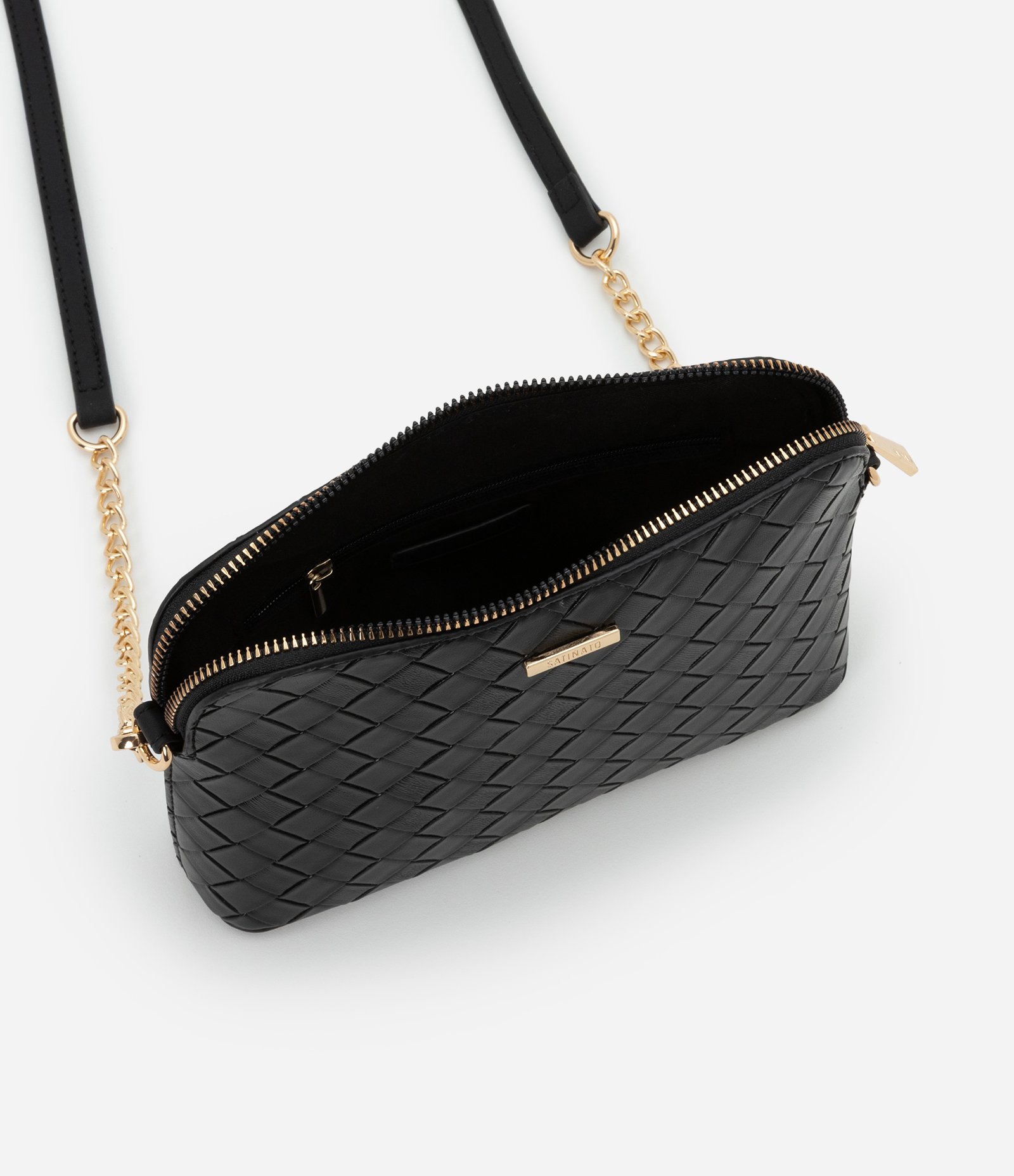 Bolsa Transversal Pequena com Efeito Tressê e Alça de Corrente Preto 6