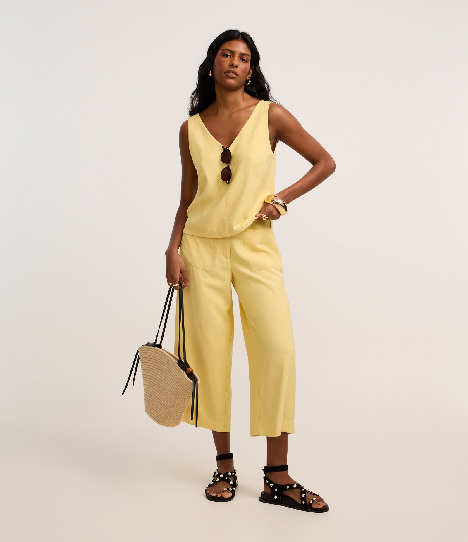 Calça Pantacourt com Amarração Frontal Amarelo 1