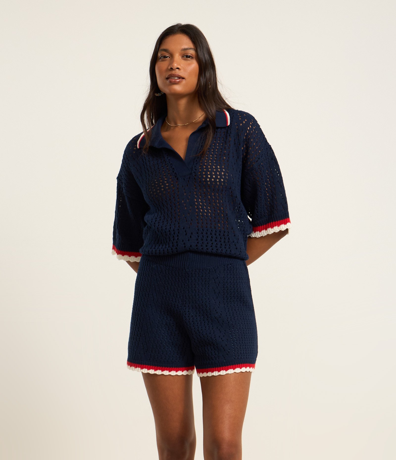 Short em Tricô com Barra Contrastante Azul 3