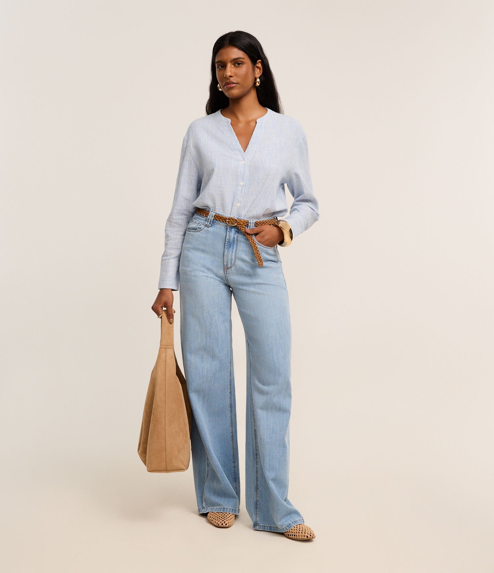 Camisa em Viscolinho Listrada de Fios Tintos Azul Médio 2