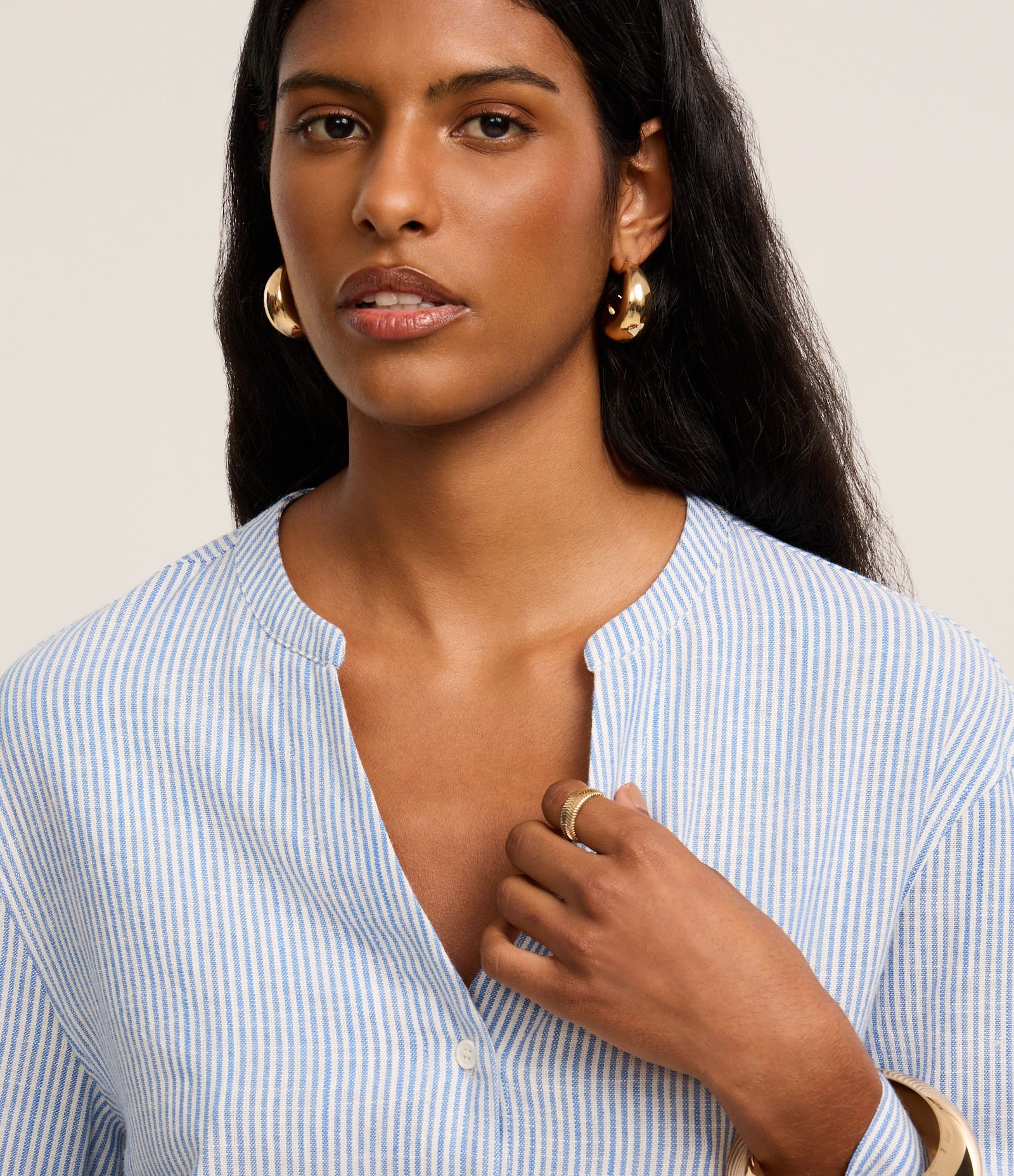 Camisa em Viscolinho Listrada de Fios Tintos Azul Médio 3