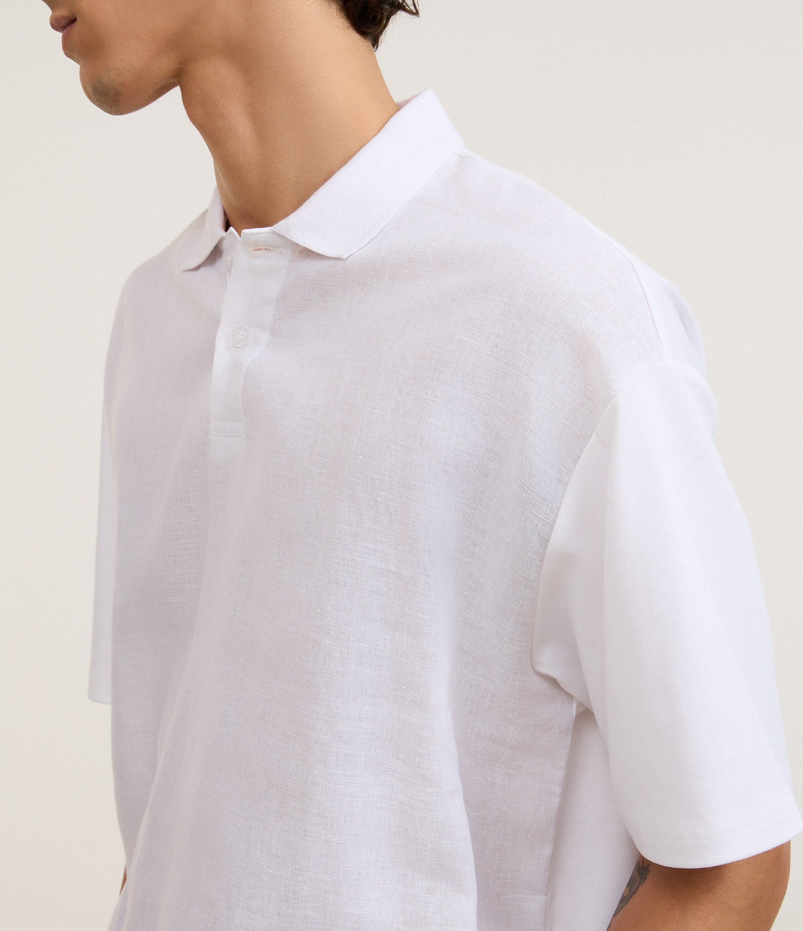 Camisa Polo Boxy em Linho e Malhão Branco 3