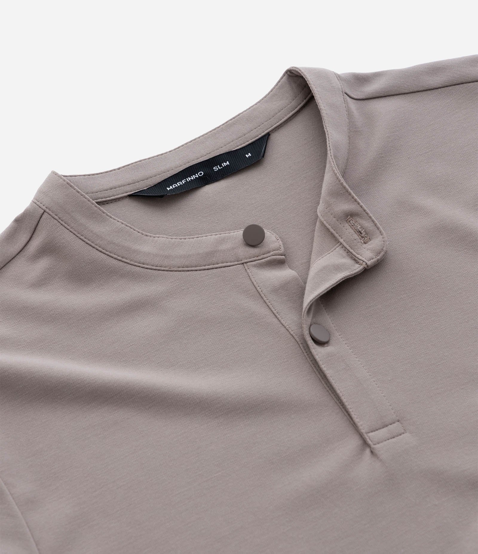 Camiseta Slim em Viscose com Gola Padre Cinza 6