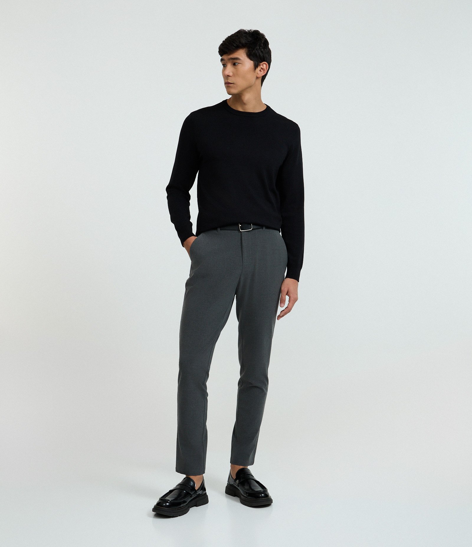 Suéter Regular em Viscose com Efeito Tricô Preto 2