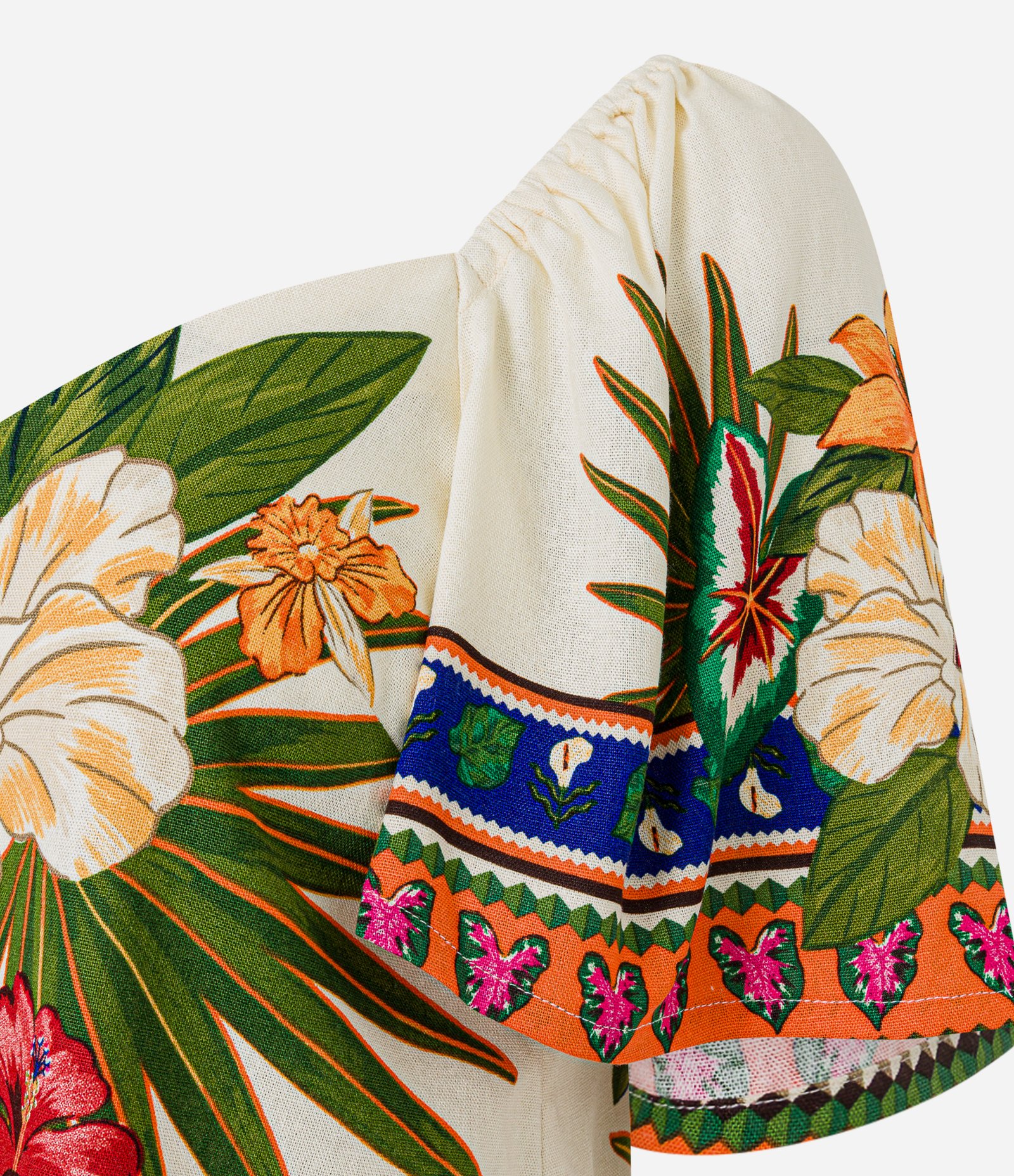 Blusa em Viscolinho com Decote Coração e Estampa Tropical Bege 6