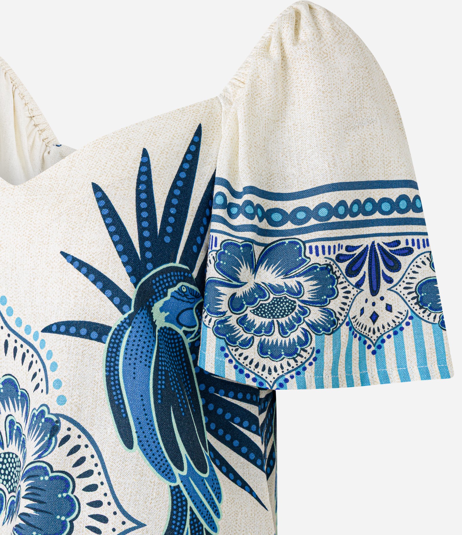 Blusa em Viscolinho com Estampa de Arara e Flores Bicolor Bege/Azul 6