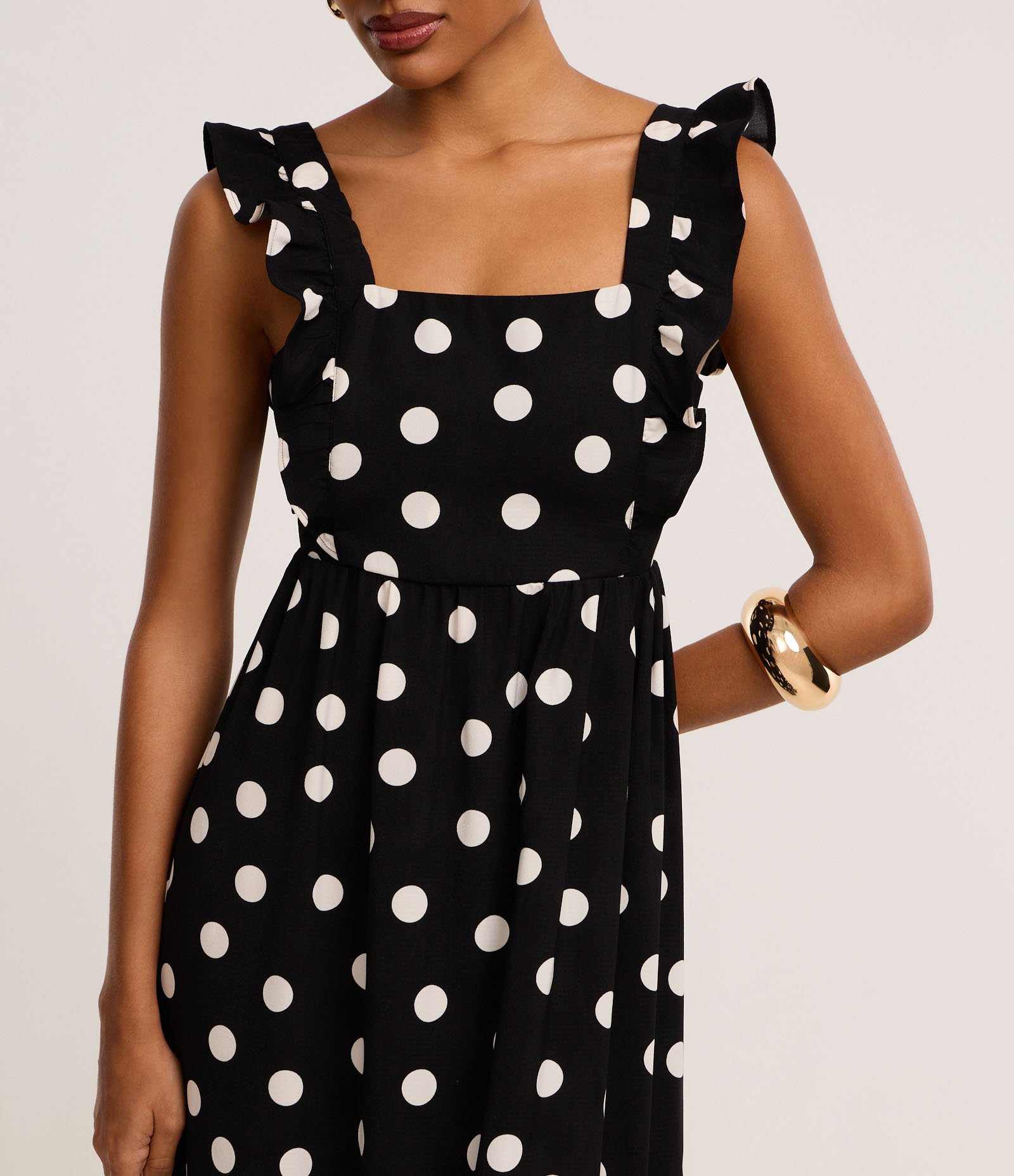 Vestido Evasê Longo em Airflow com Estampa Poá Preto/Branco 5