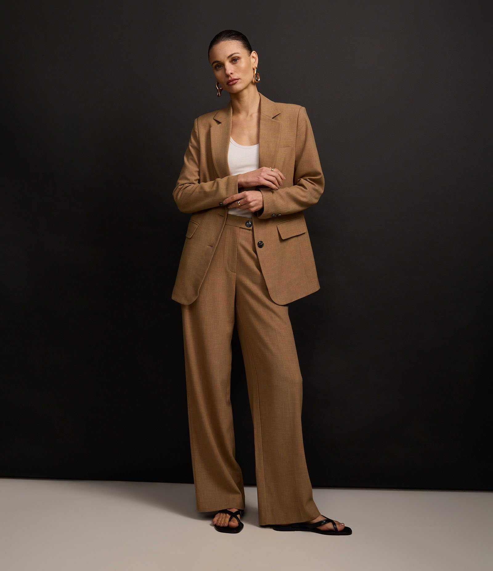 Calça Wide Leg Alfaiatada com Estampa Xadrez Pontilhada Marrom 7