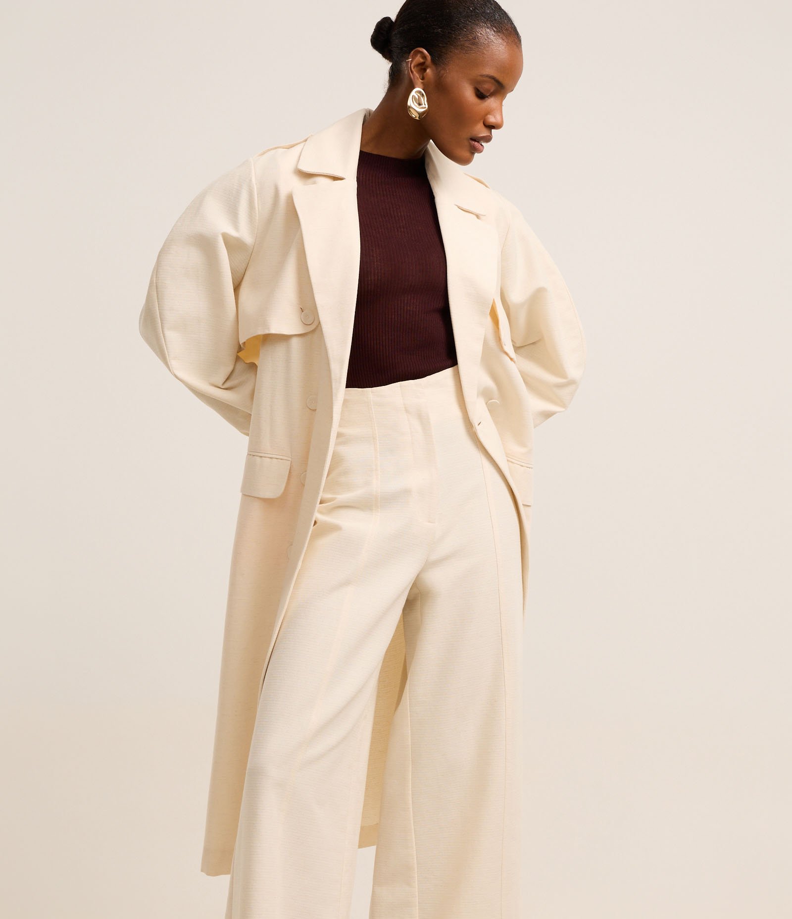 Calça Pantalona em Algodão com Linho e Cós Assimétrico Off White 2