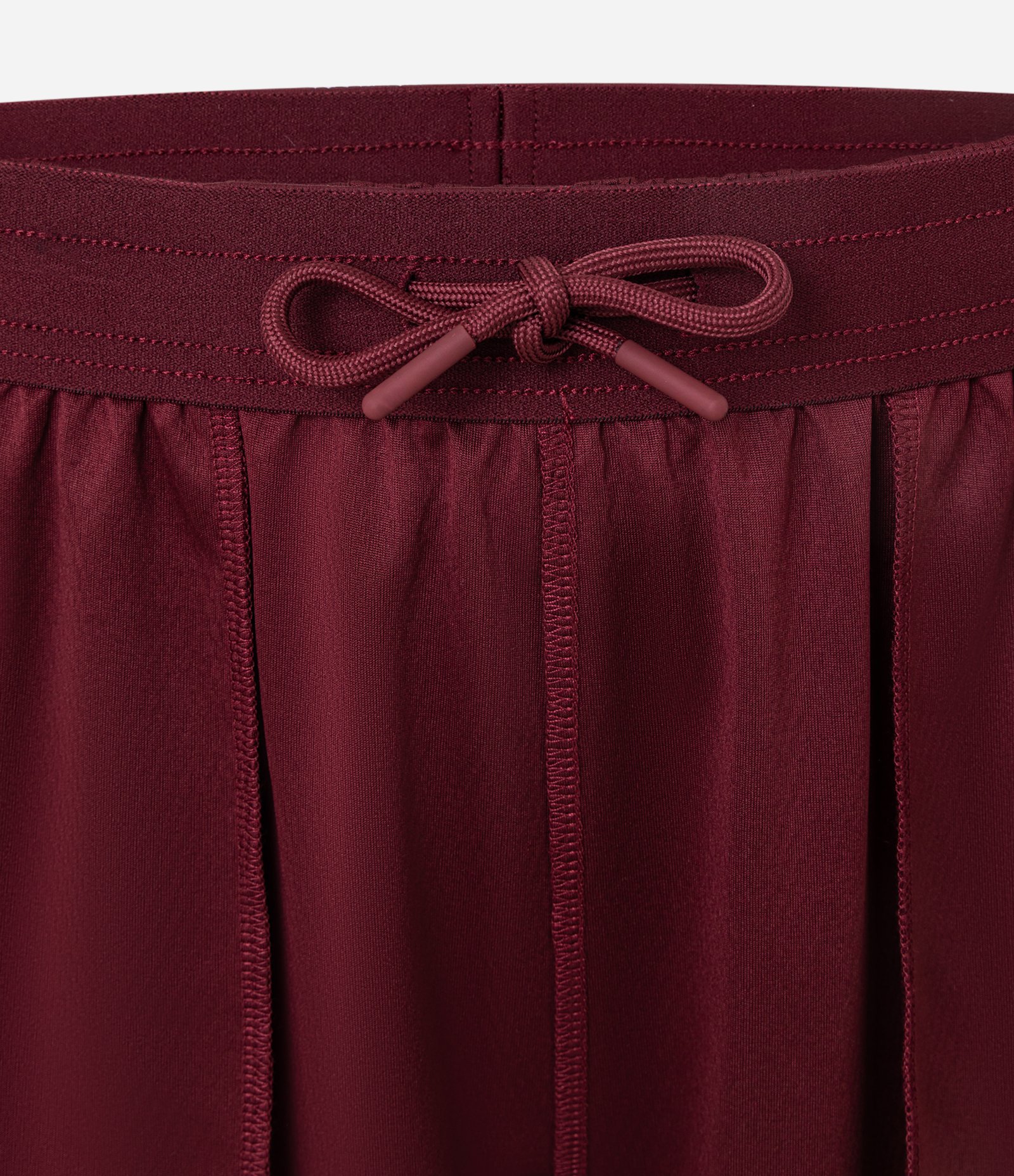 Bermuda Esportiva em Tecnologia Dry com Estampa Lateral Lettering Cabernet 9