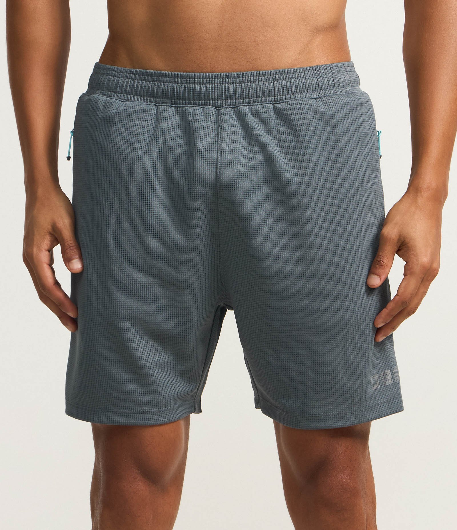 Bermuda Esportiva com Cós Elástico Cinza 3