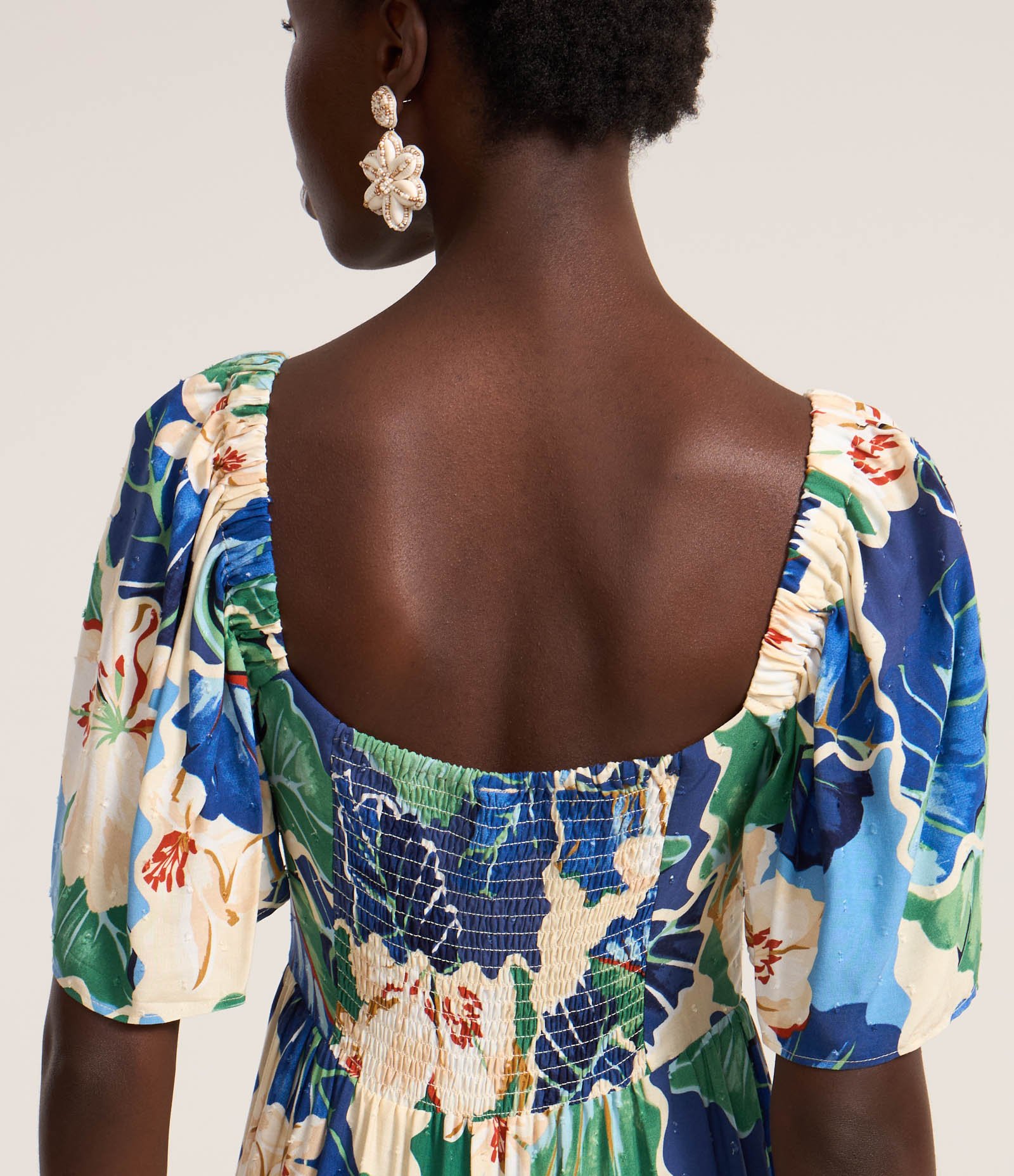 Vestido Longo Evasê com Amarração no Decote e Estampa Floral Multicores 4