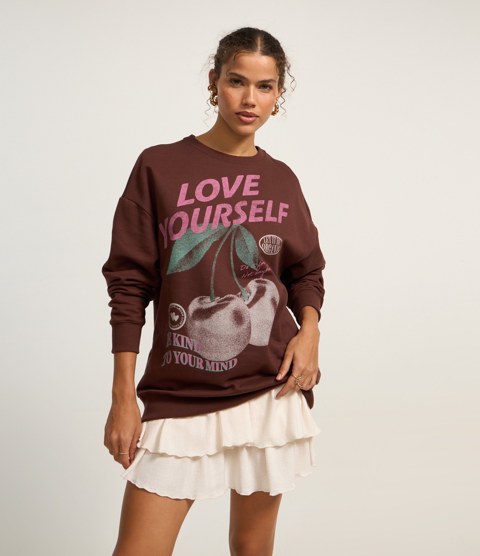 Saia Curta em Crepe com Babados e Bolsos Off White 2