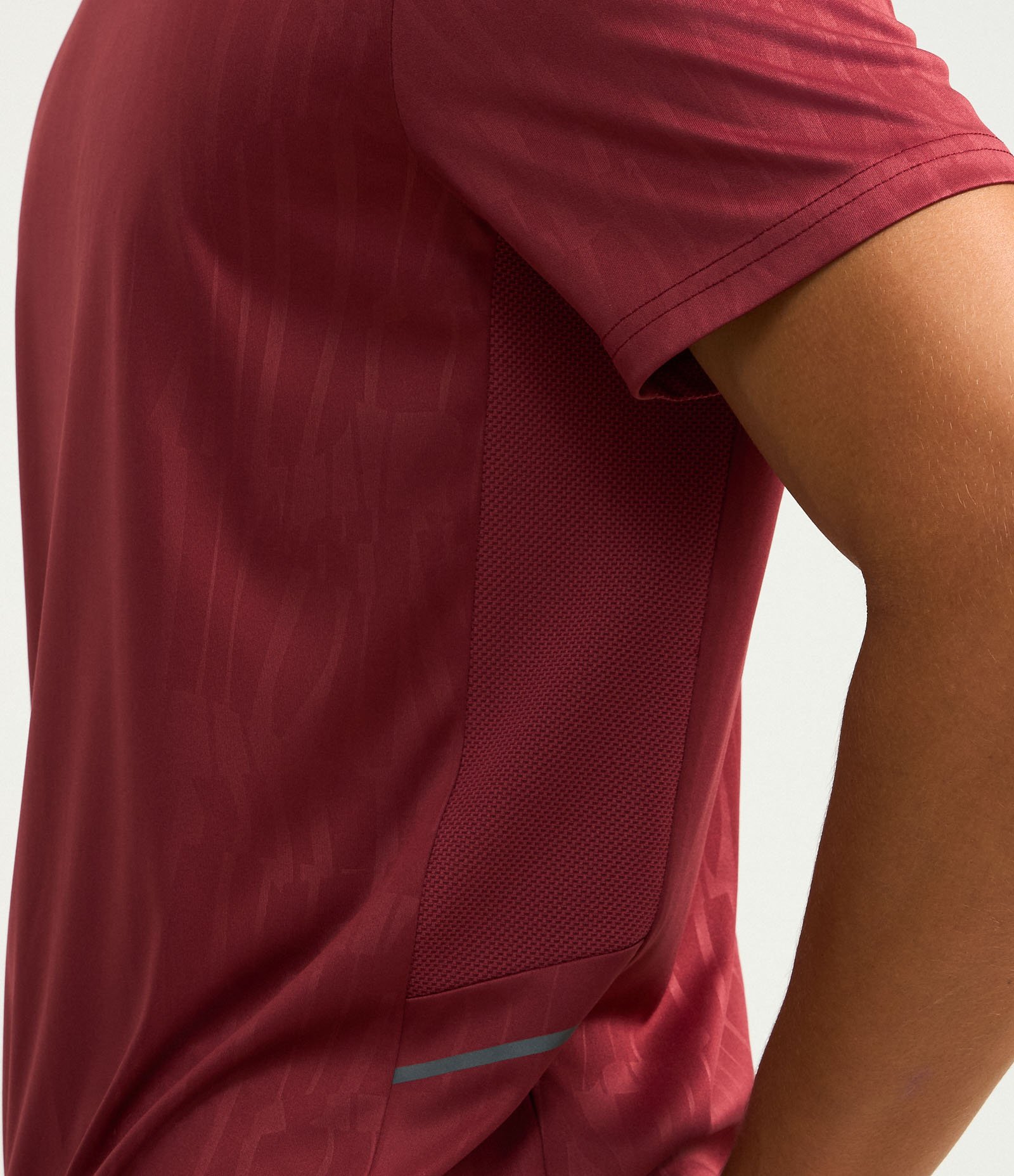 Camiseta Esportiva Tecnologia Dry com Estampa Heat Print Vermelho 3