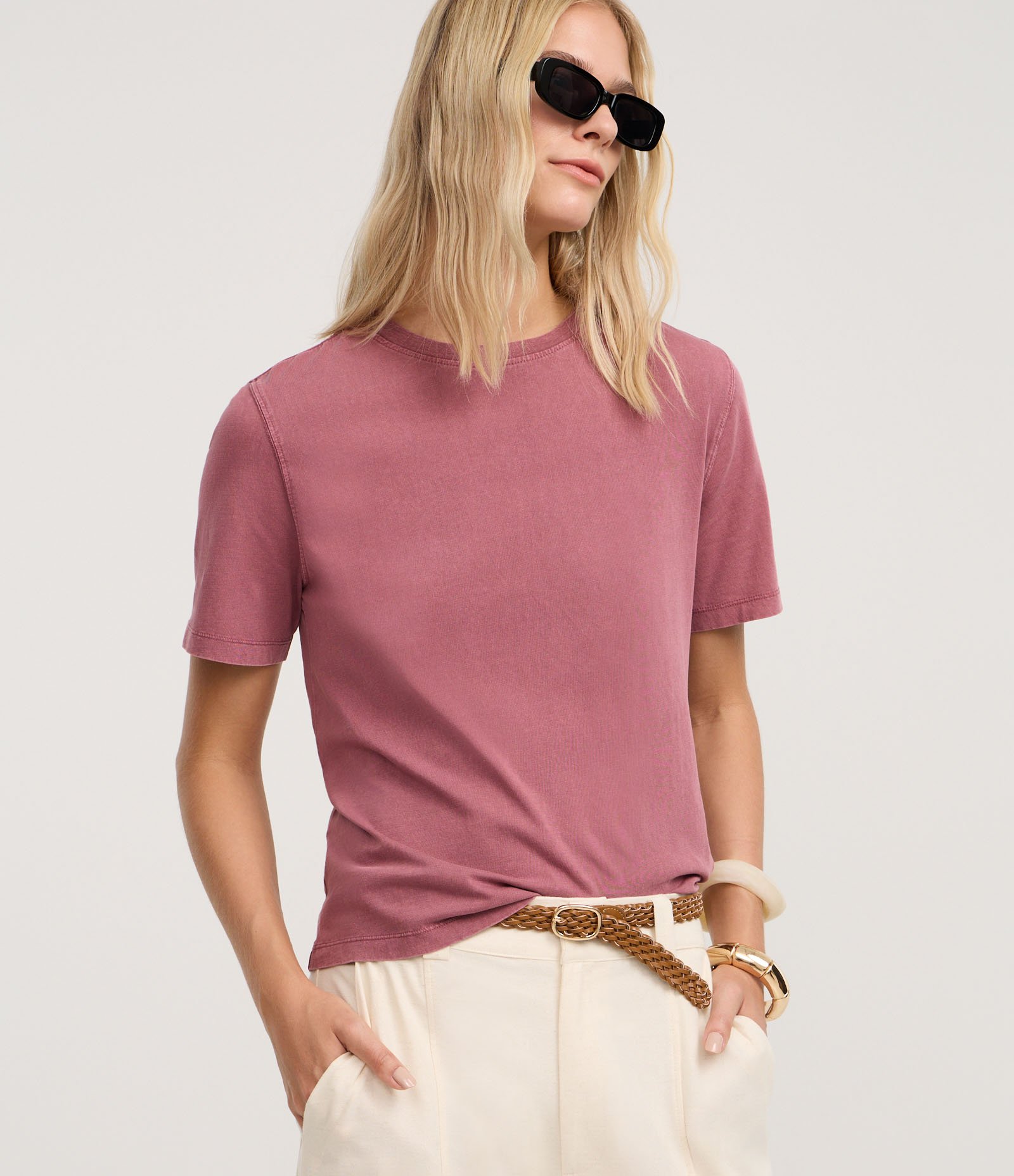 Blusa T-shirt em Algodão com Lavagem Estonada Rosa Terroso 1