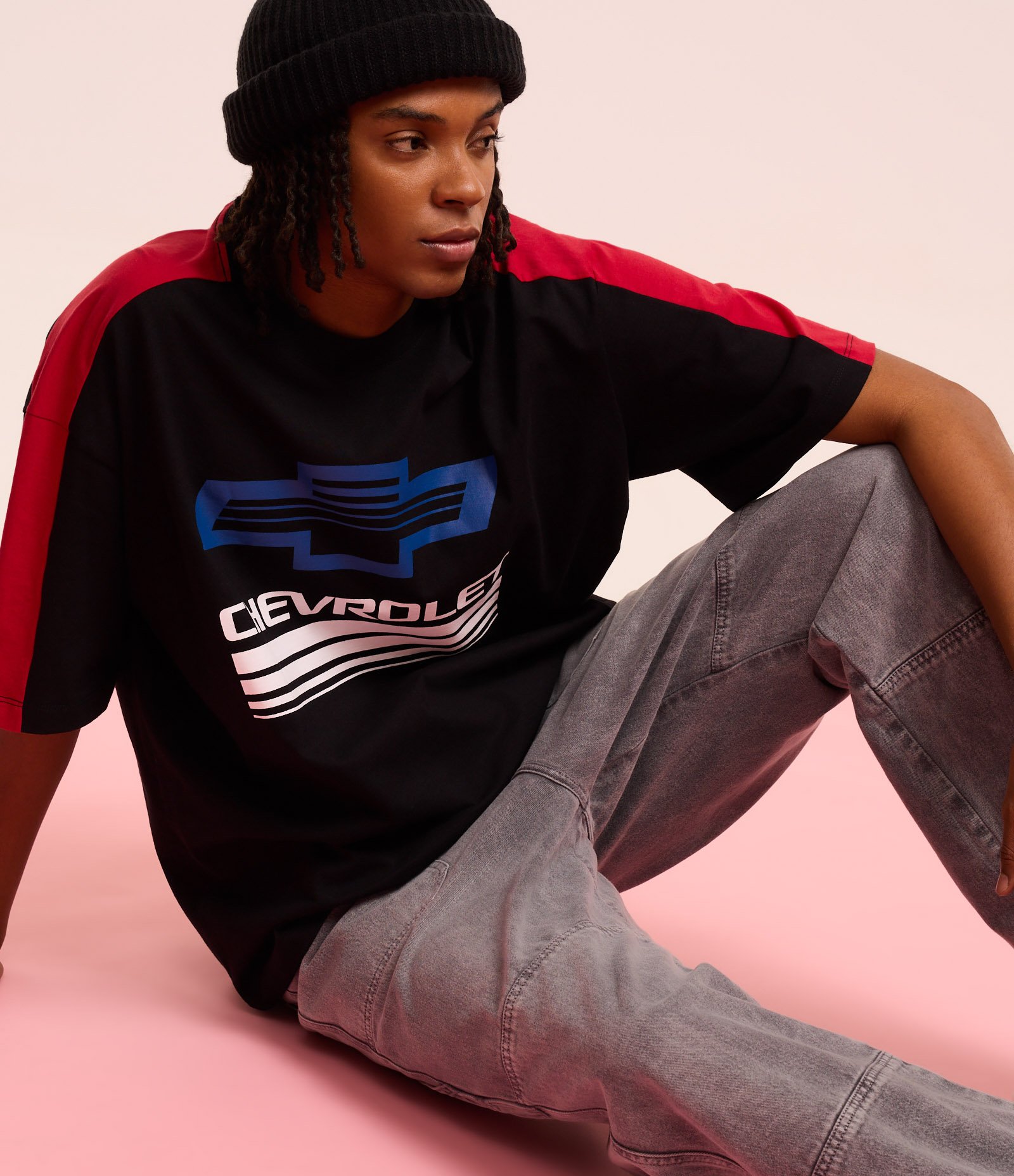 Camiseta Oversized em Malhão com Estampa Chevrolet Preto 5