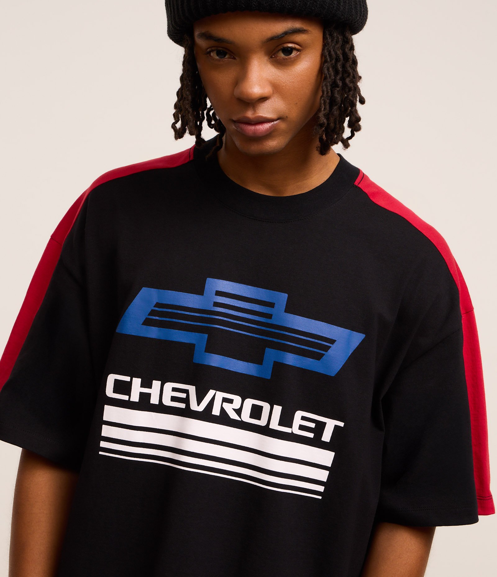 Camiseta Oversized em Malhão com Estampa Chevrolet Preto 7