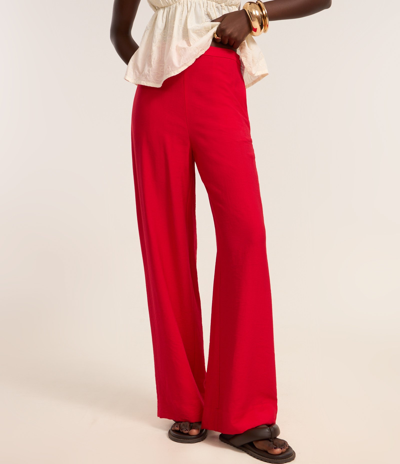 Calça Wide Leg Alfaiatada com Cintura Alta e Zíper Lateral Vermelho 3
