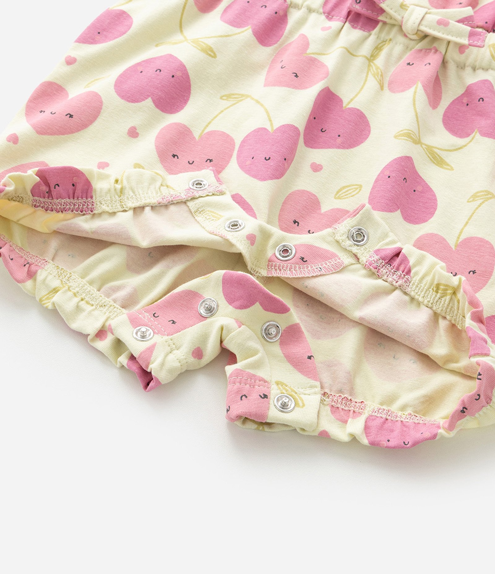 Macaquinho Infantil com Estampa de Cerejas - Tam 0 a 18 Meses Verde 5