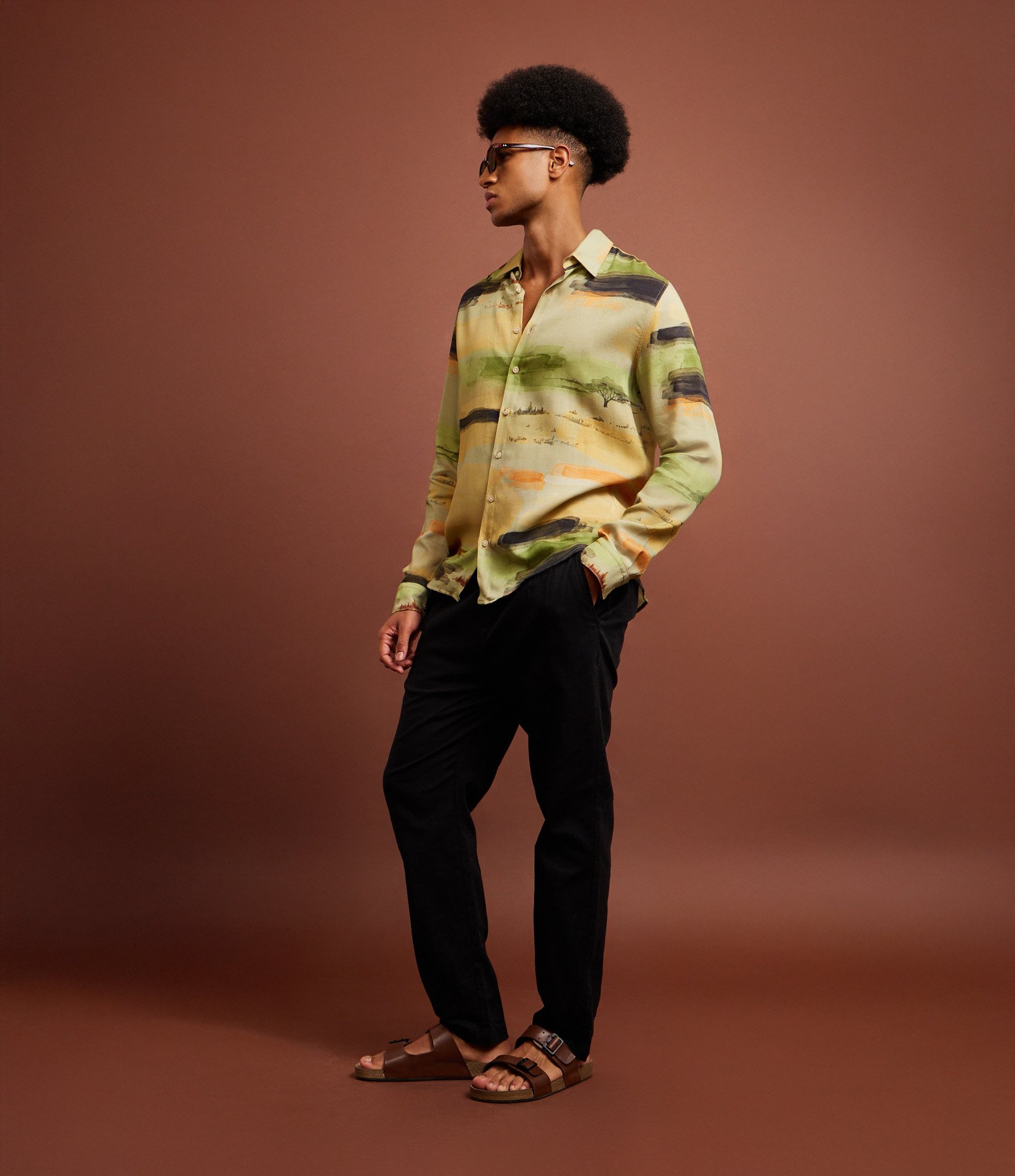 Camisa Regular em Cambraia com Estampa de Paisagem Estilo Aquarela Verde 2