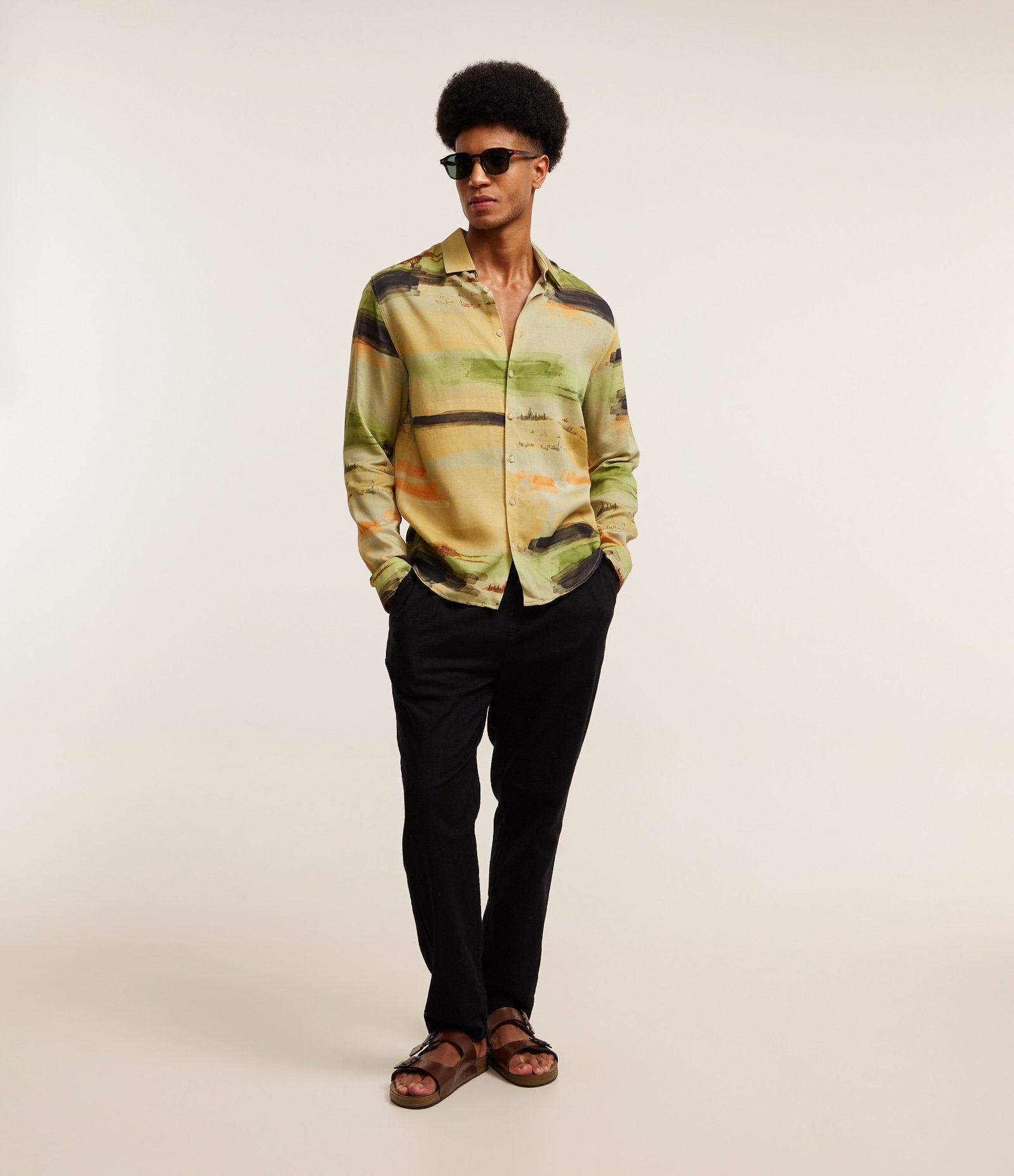 Camisa Regular em Cambraia com Estampa de Paisagem Estilo Aquarela Verde 4