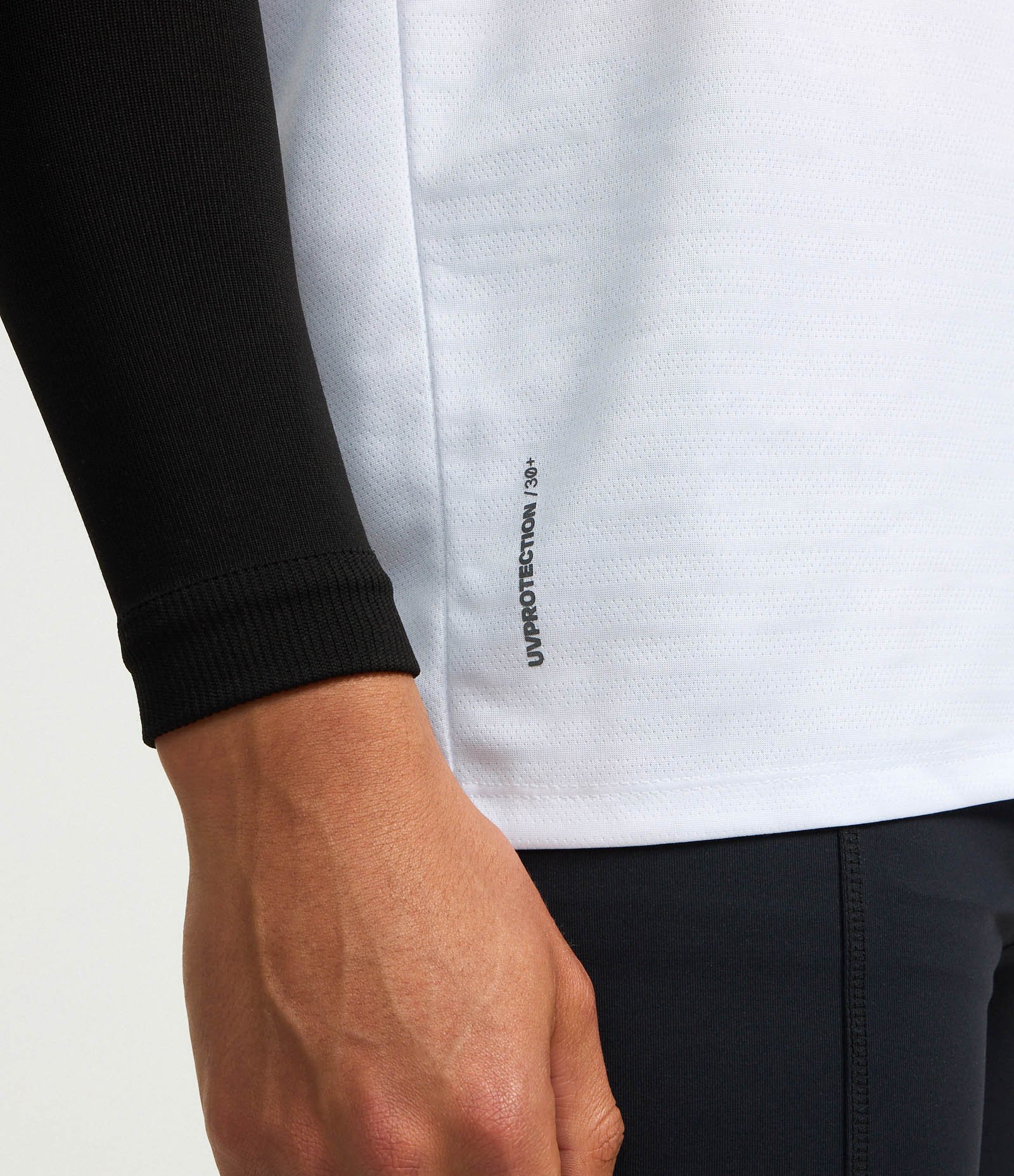 Regata Regular Esportiva em Tecnologia Dry com Detalhe Refletivo Bright White 3