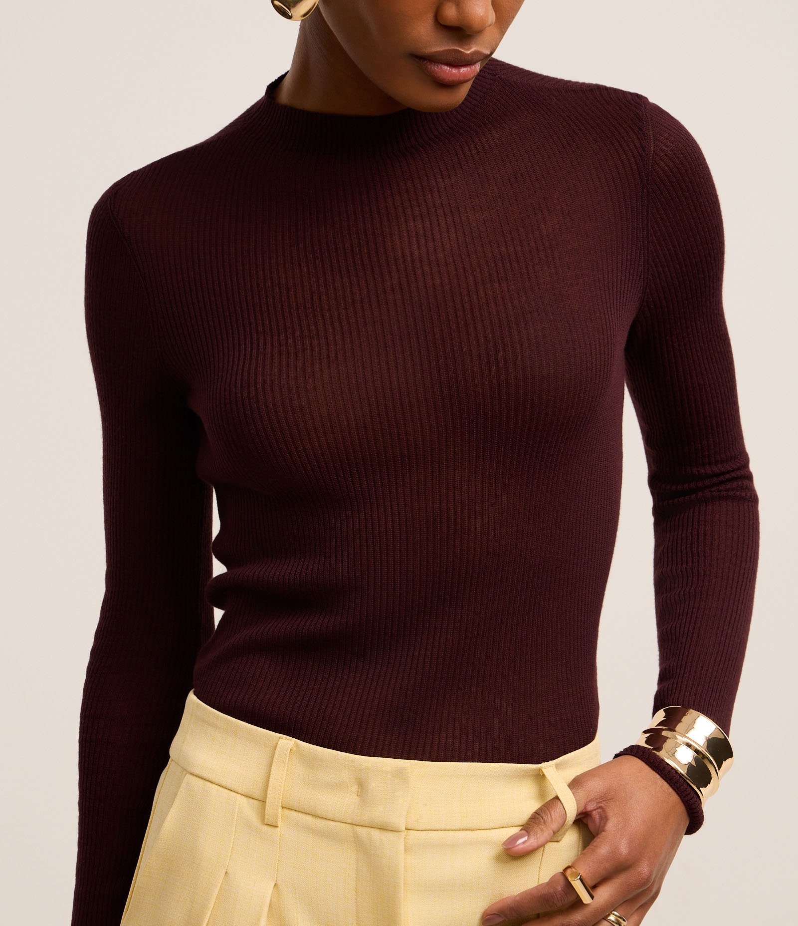 Blusa em Tricô Segunda Pele com Golinha Bordô 4