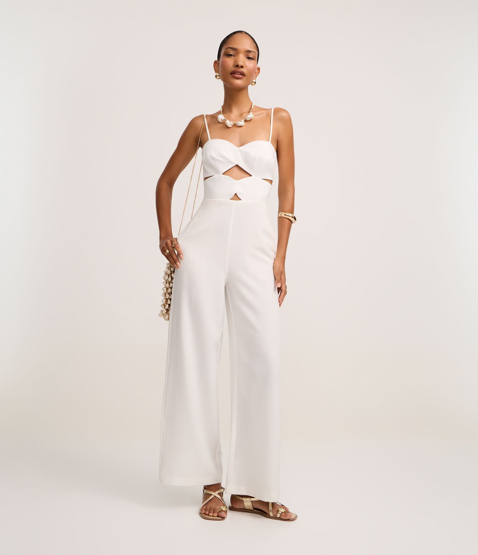 Macacão Wide Leg de Alça em Crepe com Decote Coração Off White 2