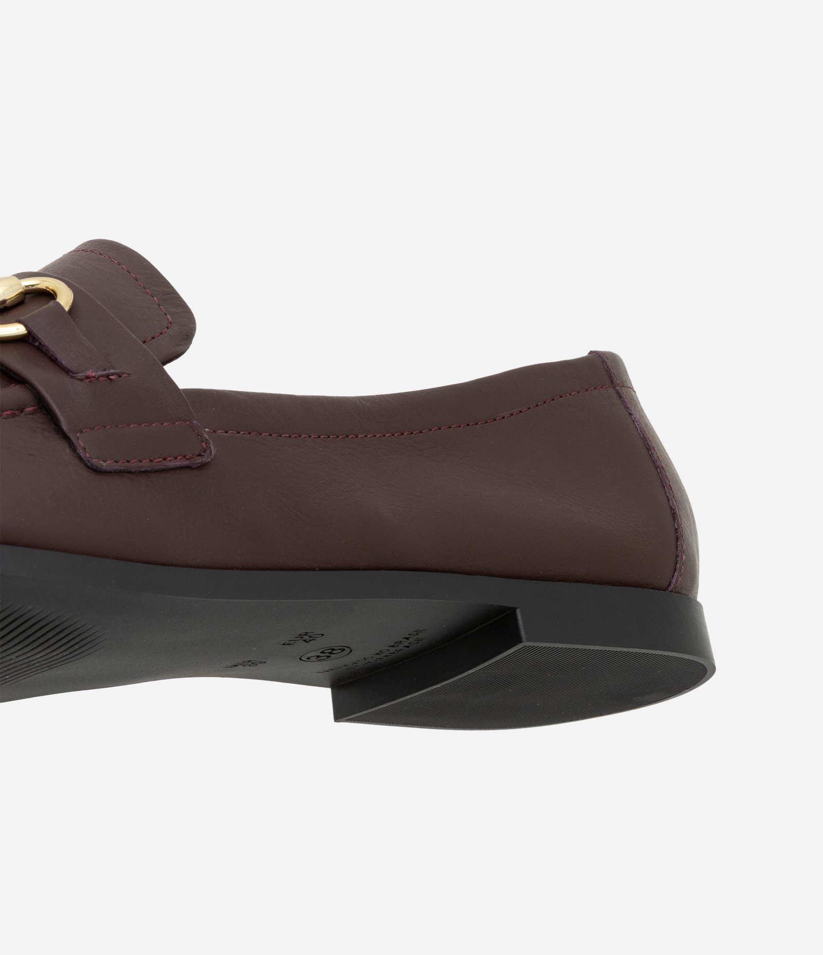 Sapato Mocassim em Couro com Bridão Contrastante Vinho 4