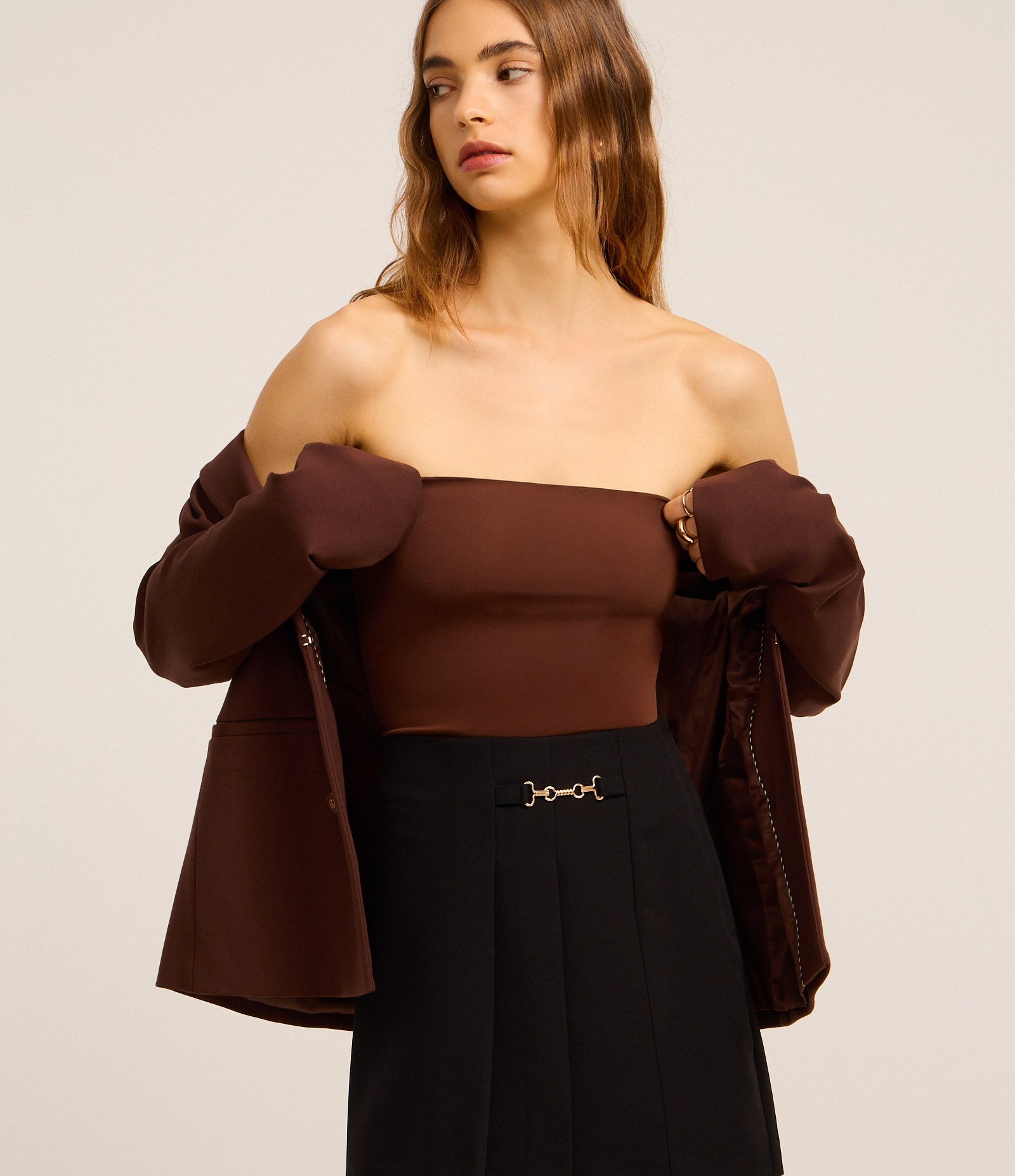 Top Ajustado Tomara Que Caia Marrom 1