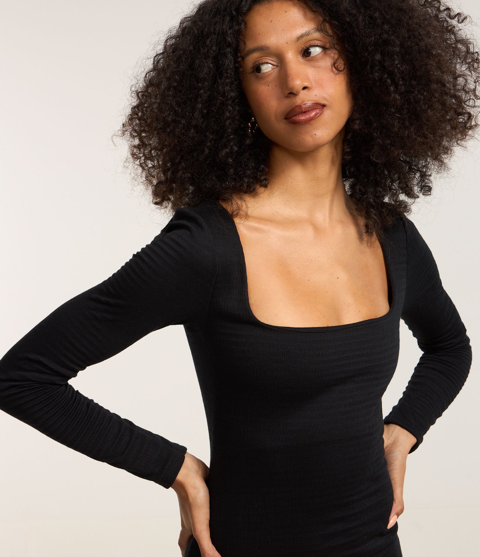 Vestido New Midi em Ribana Canelada com Fenda Preto 4