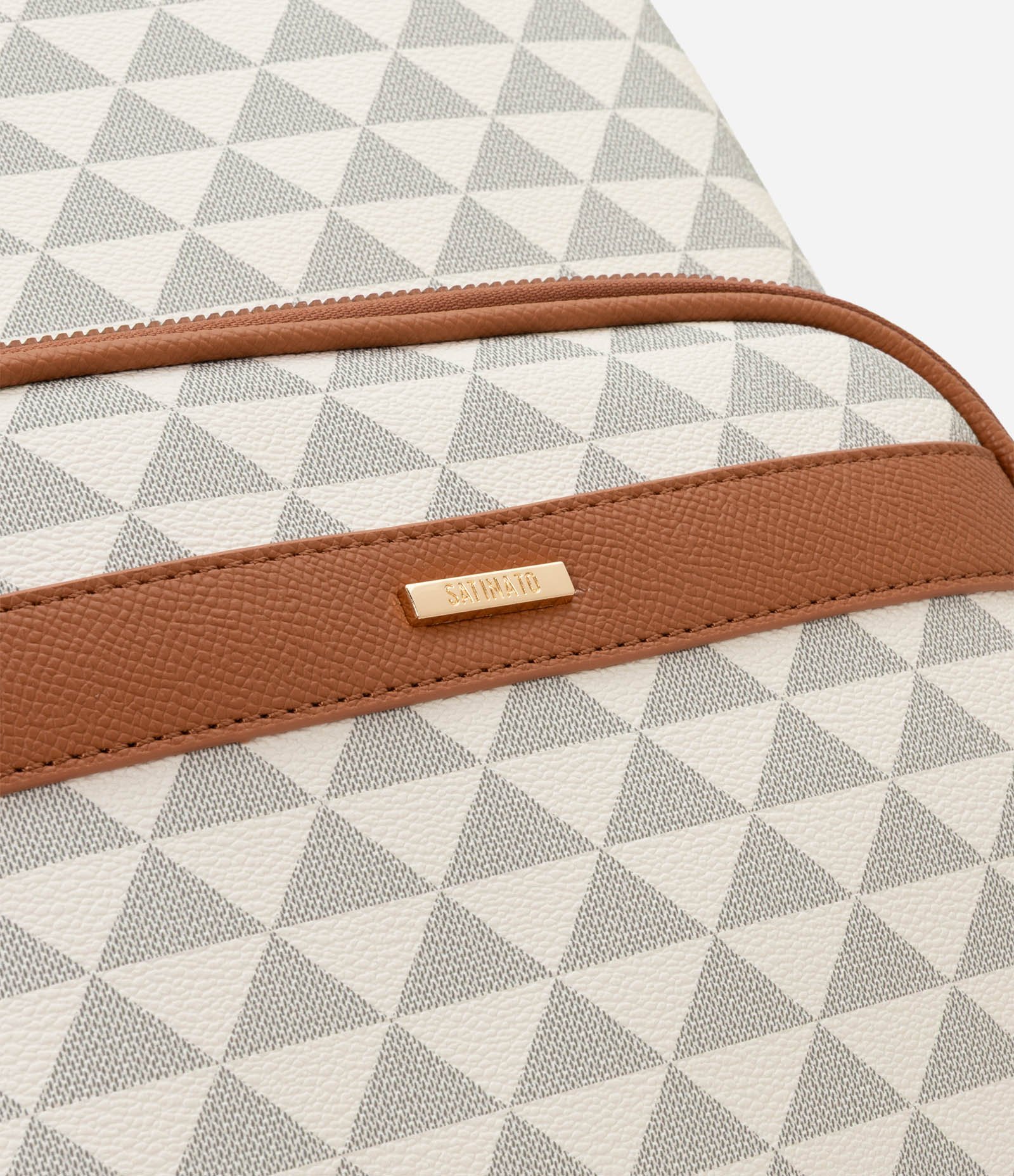 Mochila em PU com Estampa Triângulo e Bolso Frontal Off White 4