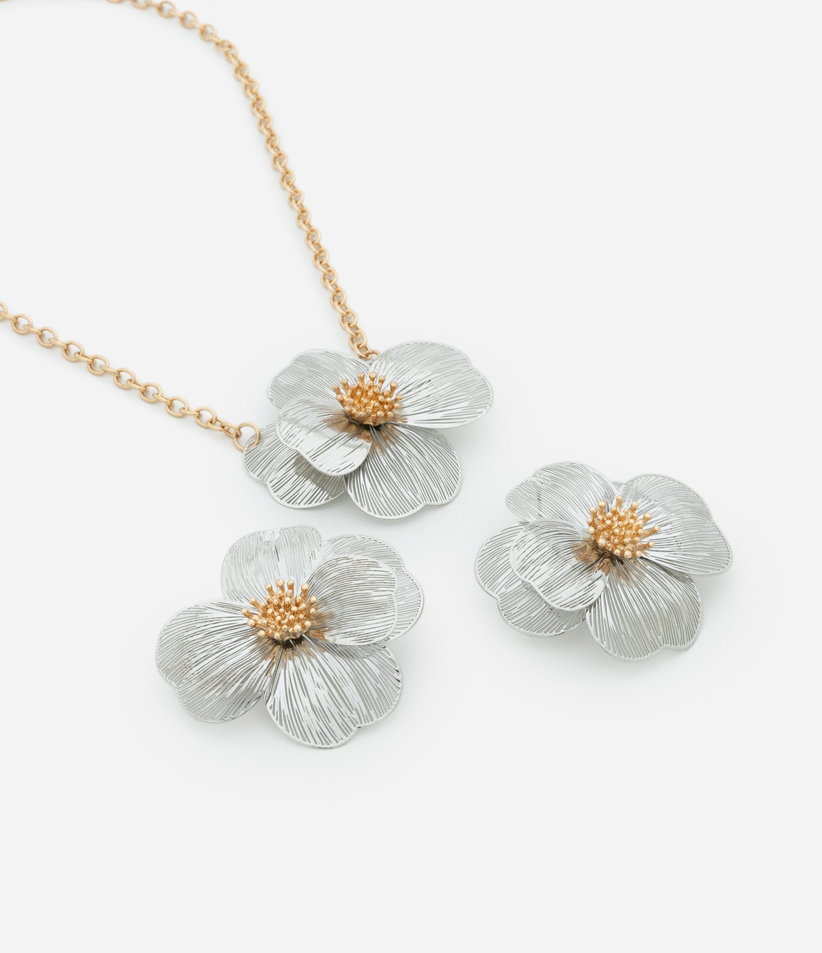 Conjunto de Colar e Brinco Formato de Flor Dourado/Bege 2