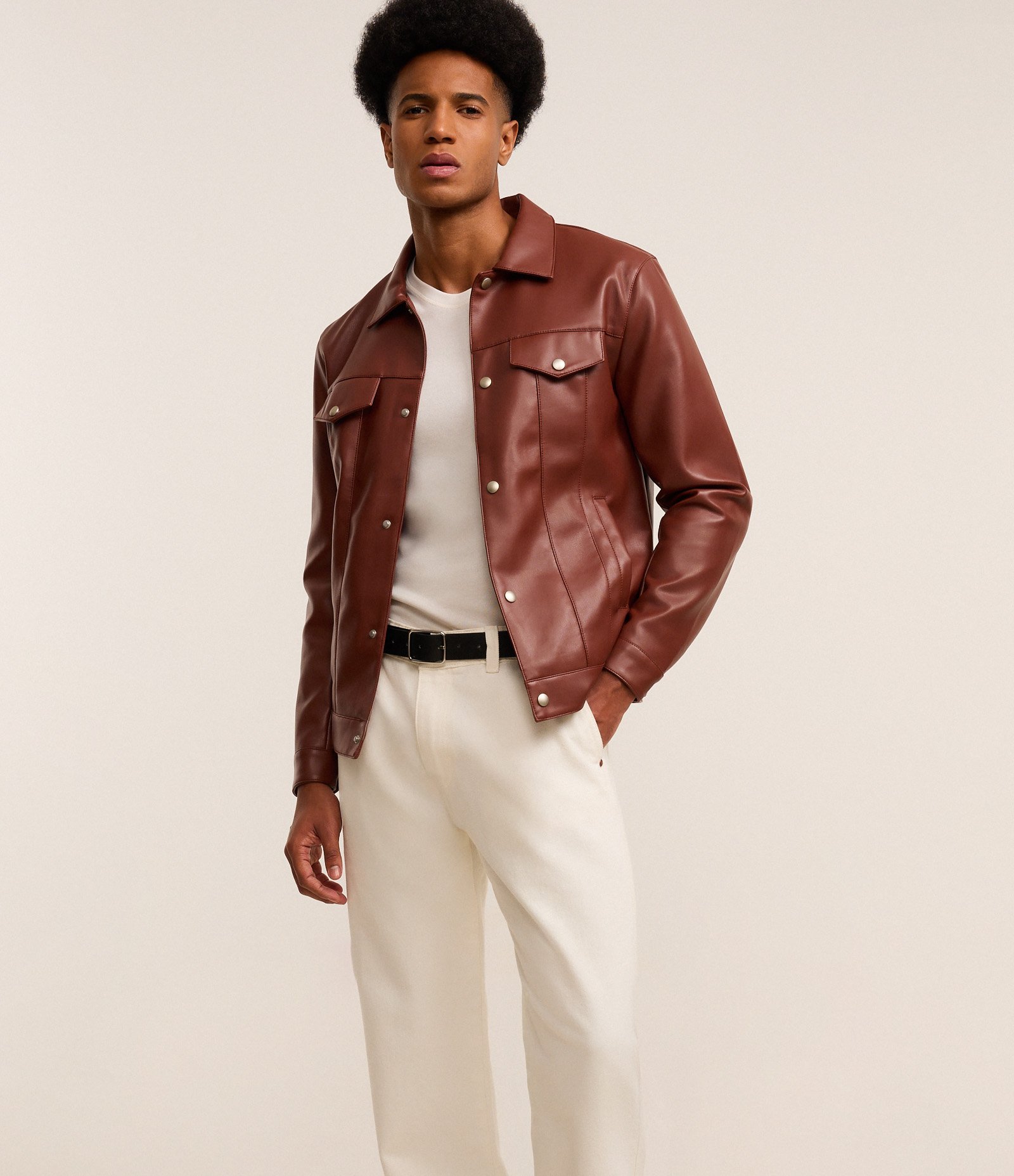 Calça Reta em Sarja com Etiqueta Aplicada Branco 4