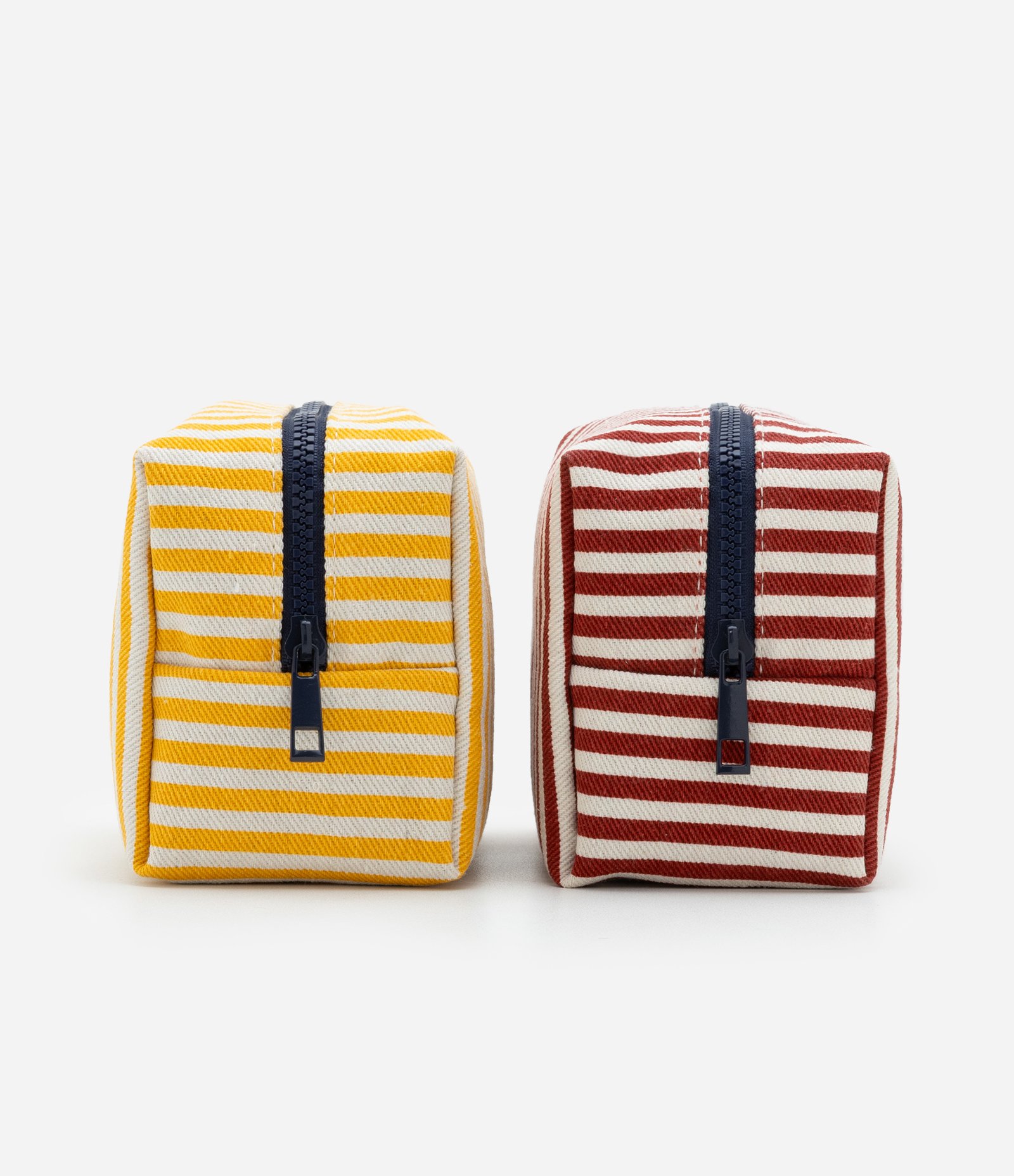 Kit 03 Nécessaire Diversas com Estampa Tropical Listrada Multicores 2